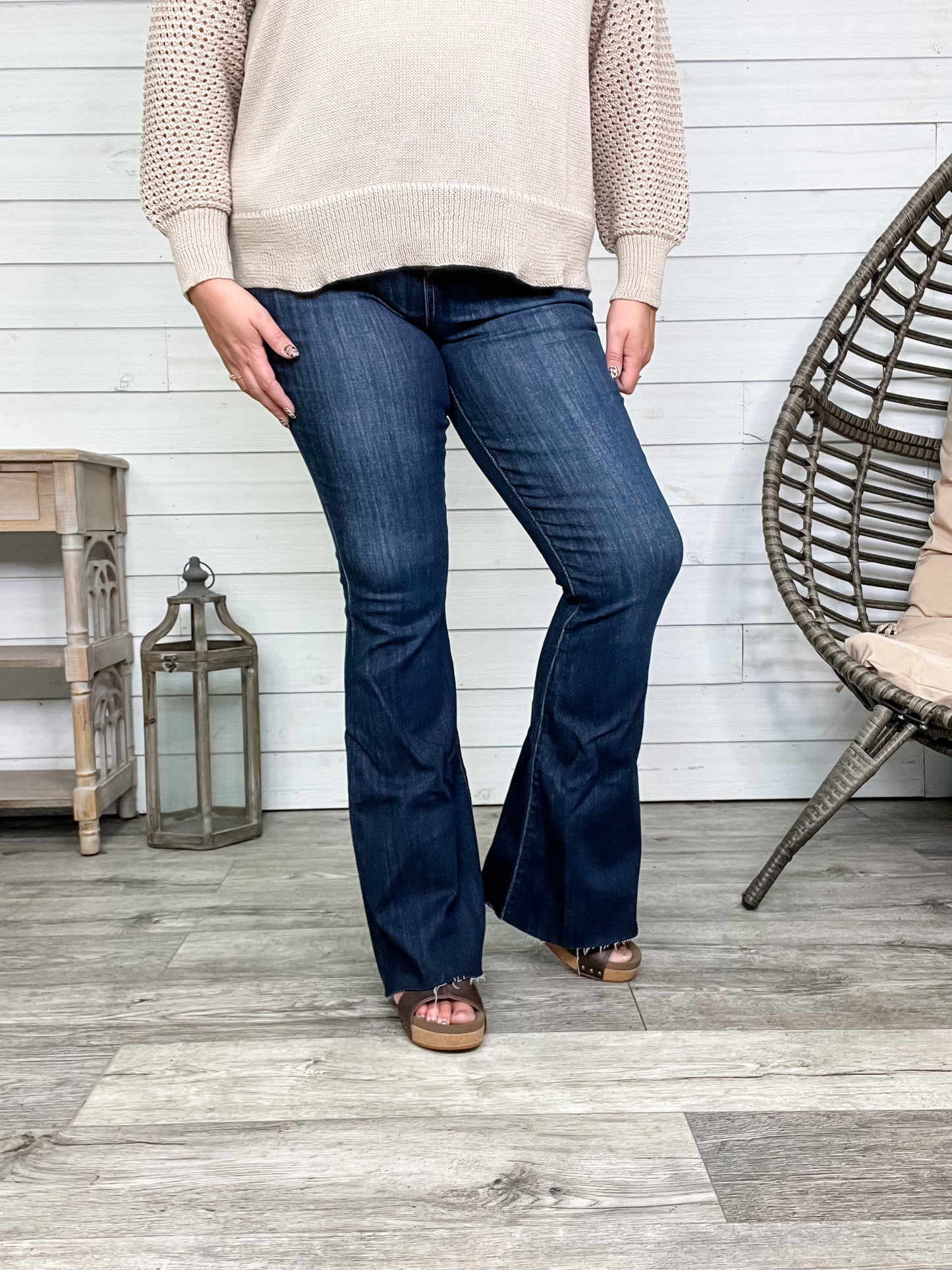 Judy Blue "Montana Take Me Away" Stretch Flares