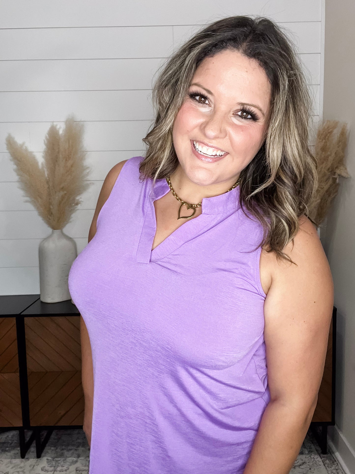 "Giddy" Solid Sleeveless Lizzy (Lavender)