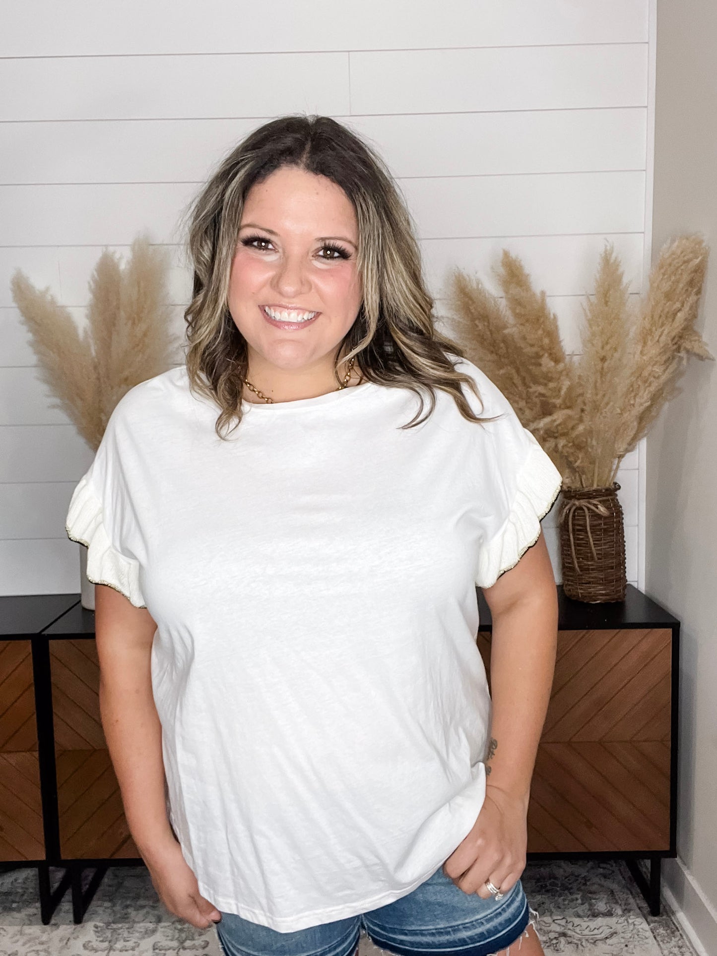"Wonderment" Ruffle Sleeve Tee (Off White)