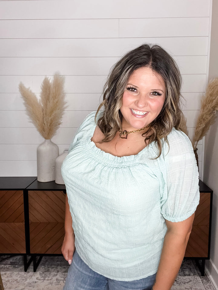 "Lansing" Short Sleeve Peasant Top