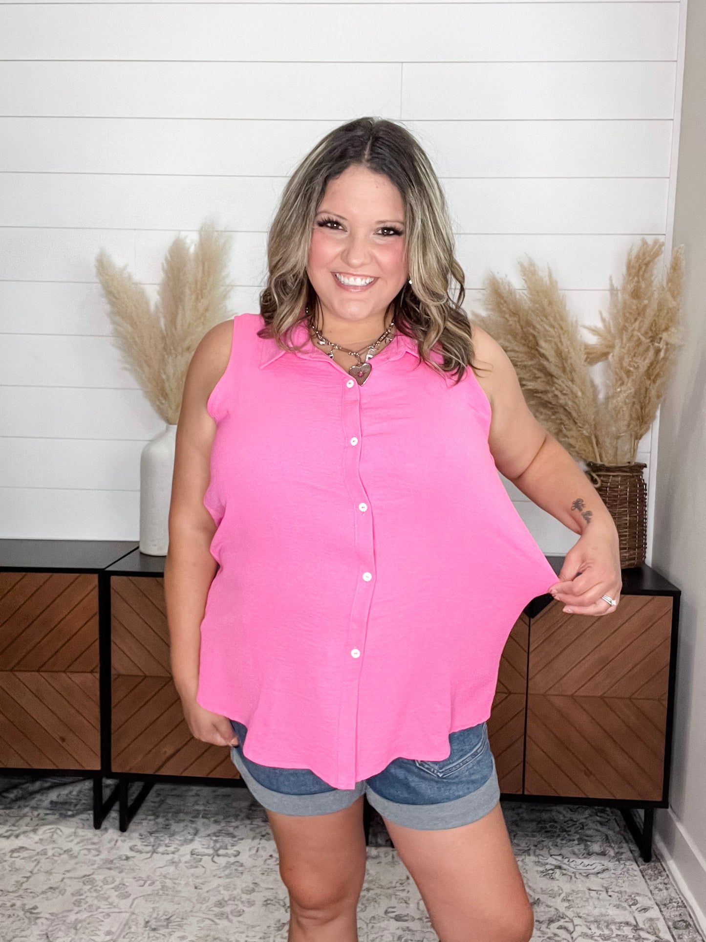 "Gibbs" Button Up Collared Tank (Hot Pink)