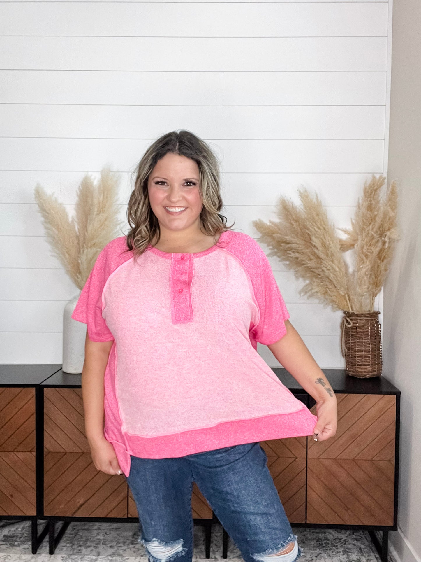 "Dunnigan" Oversized Short Sleeve with Button Front Detail (Pink)