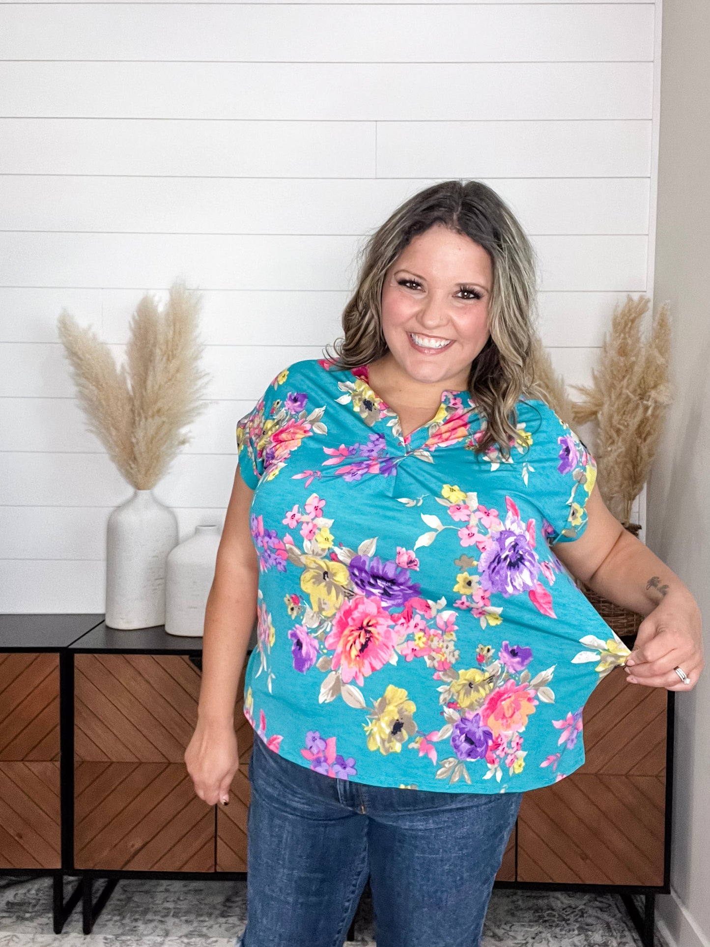 "Dexter" Floral Split Neck Cuffed Short Sleeve
