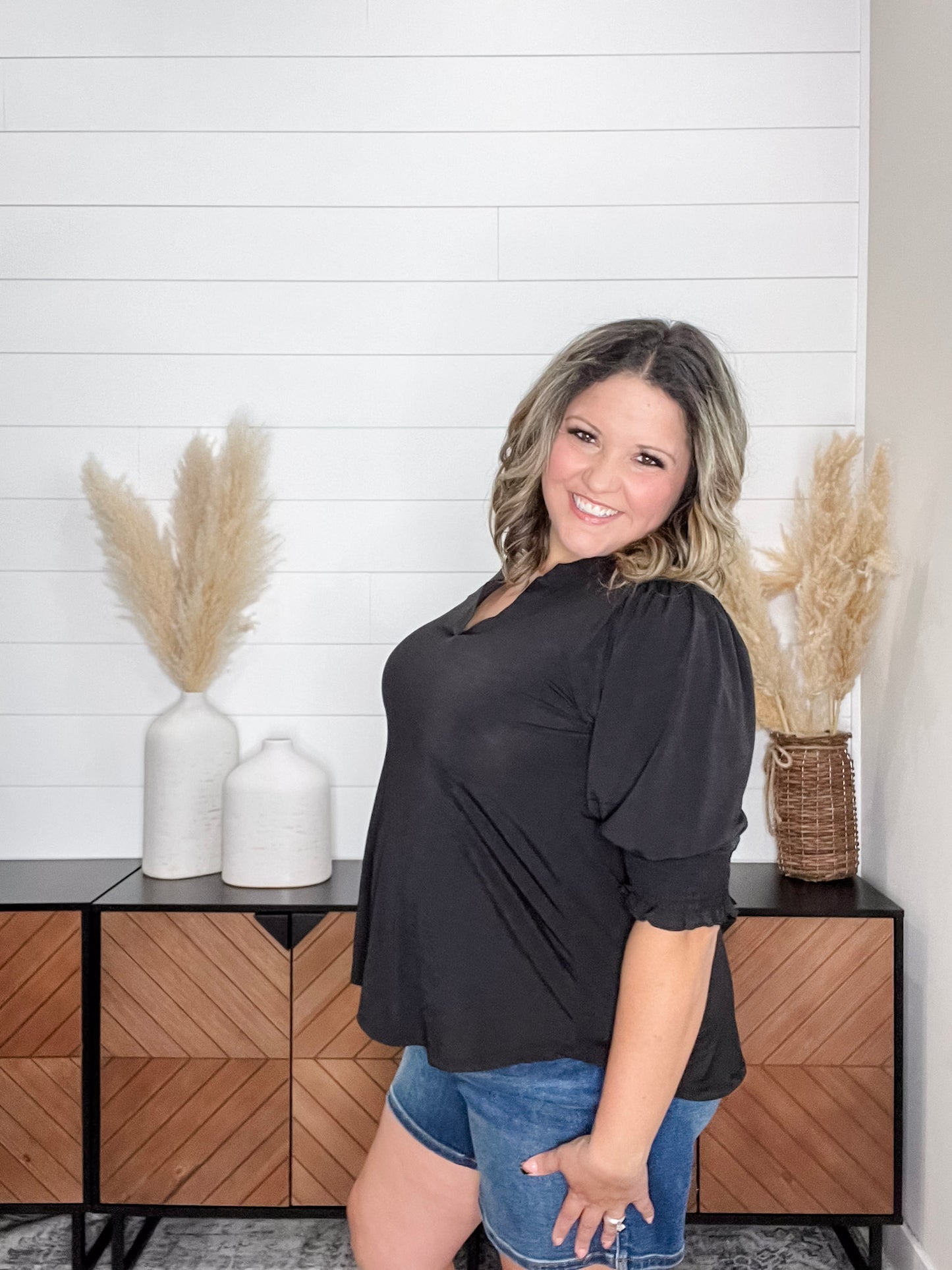 "Shocking" 3/4 Smocked Sleeve Split Neck (Black)