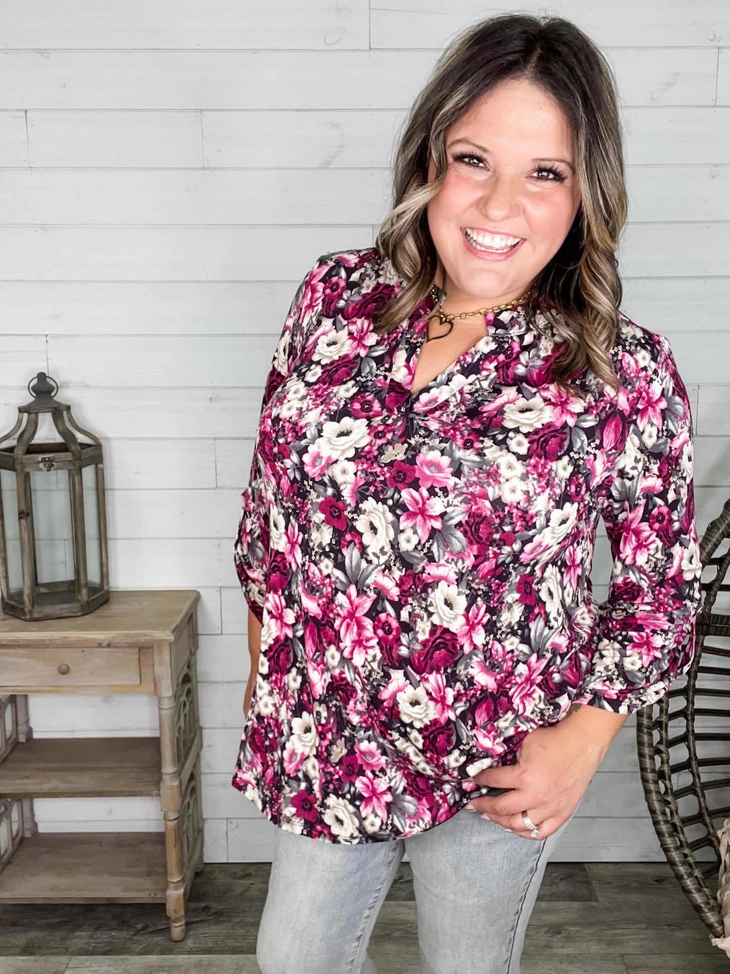 "Reynolds" Floral Lizzy 3/4 Sleeve Split Neck