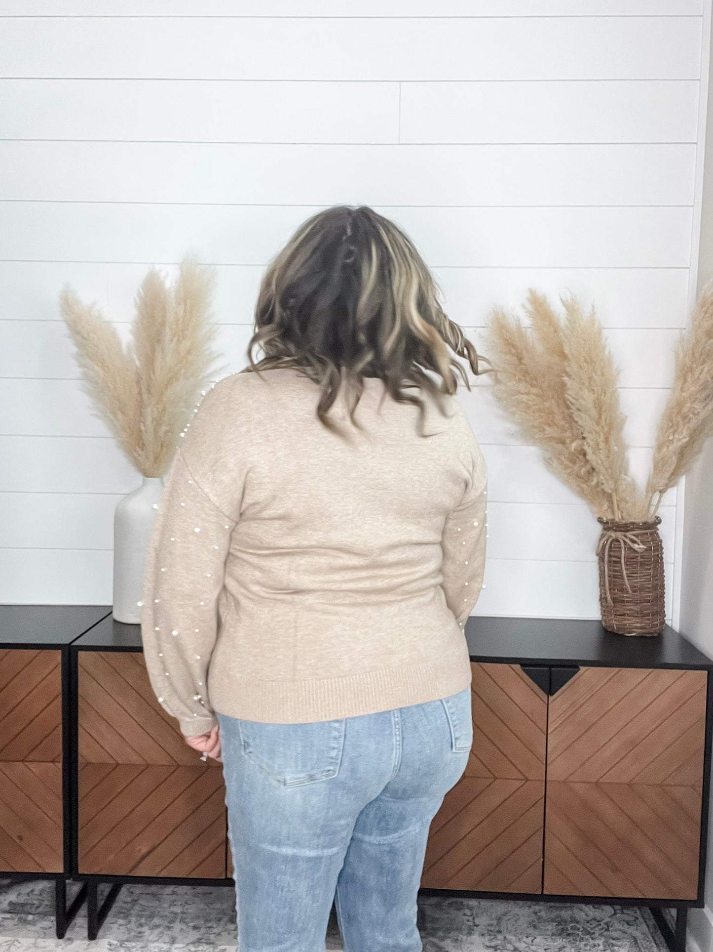 "Discreet" Long Sleeve Pearl Embellished Balloon Sleeve Sweater