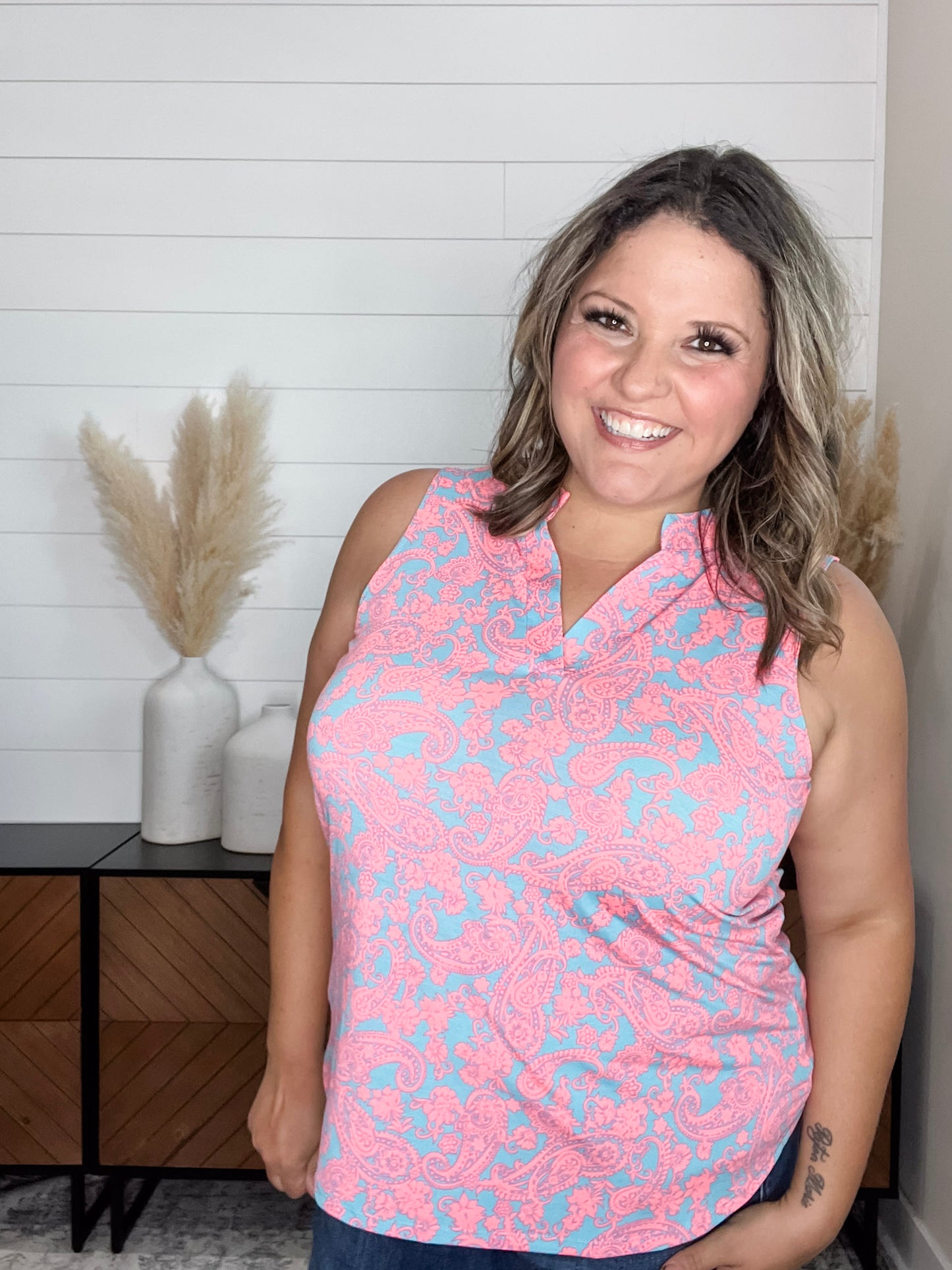 "Belair" Sleeveless Lizzy