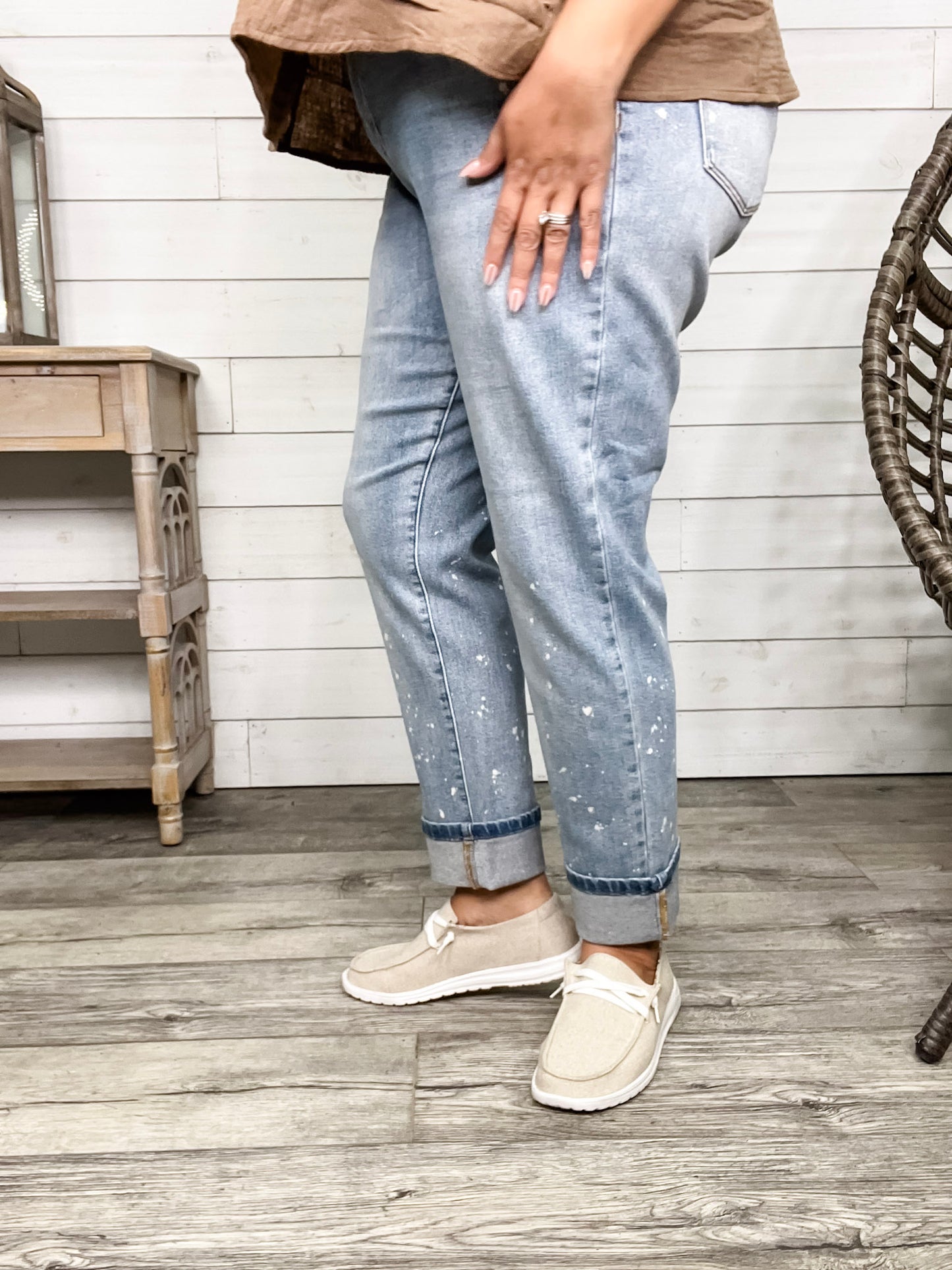 Judy Blue "Bye Felicia" Bleach Boyfriend Jeans