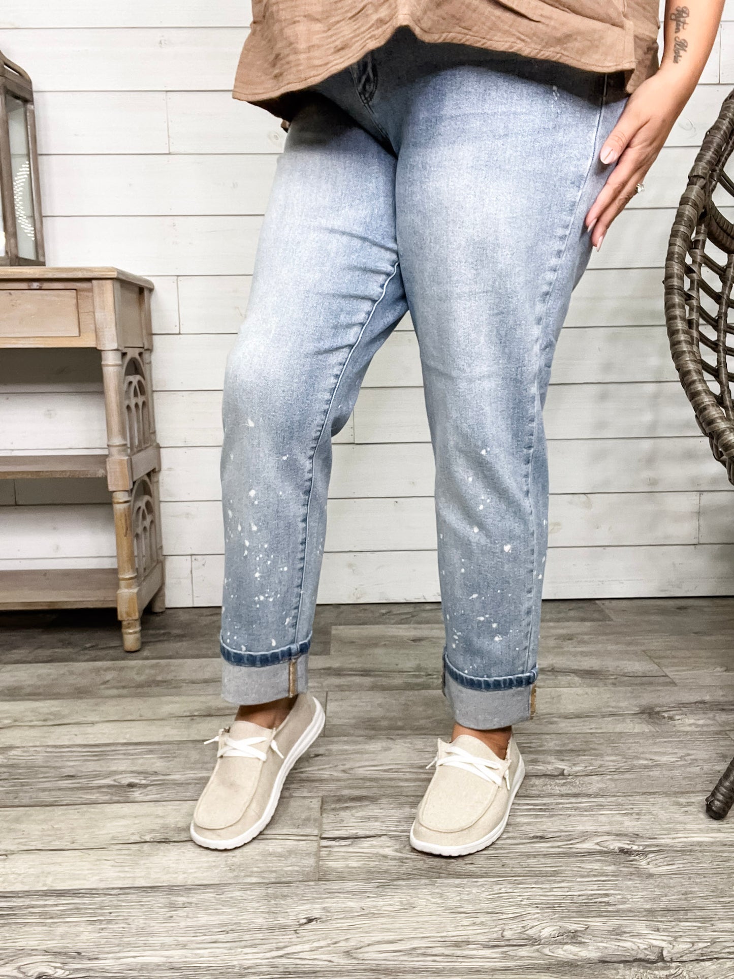 Judy Blue "Bye Felicia" Bleach Boyfriend Jeans