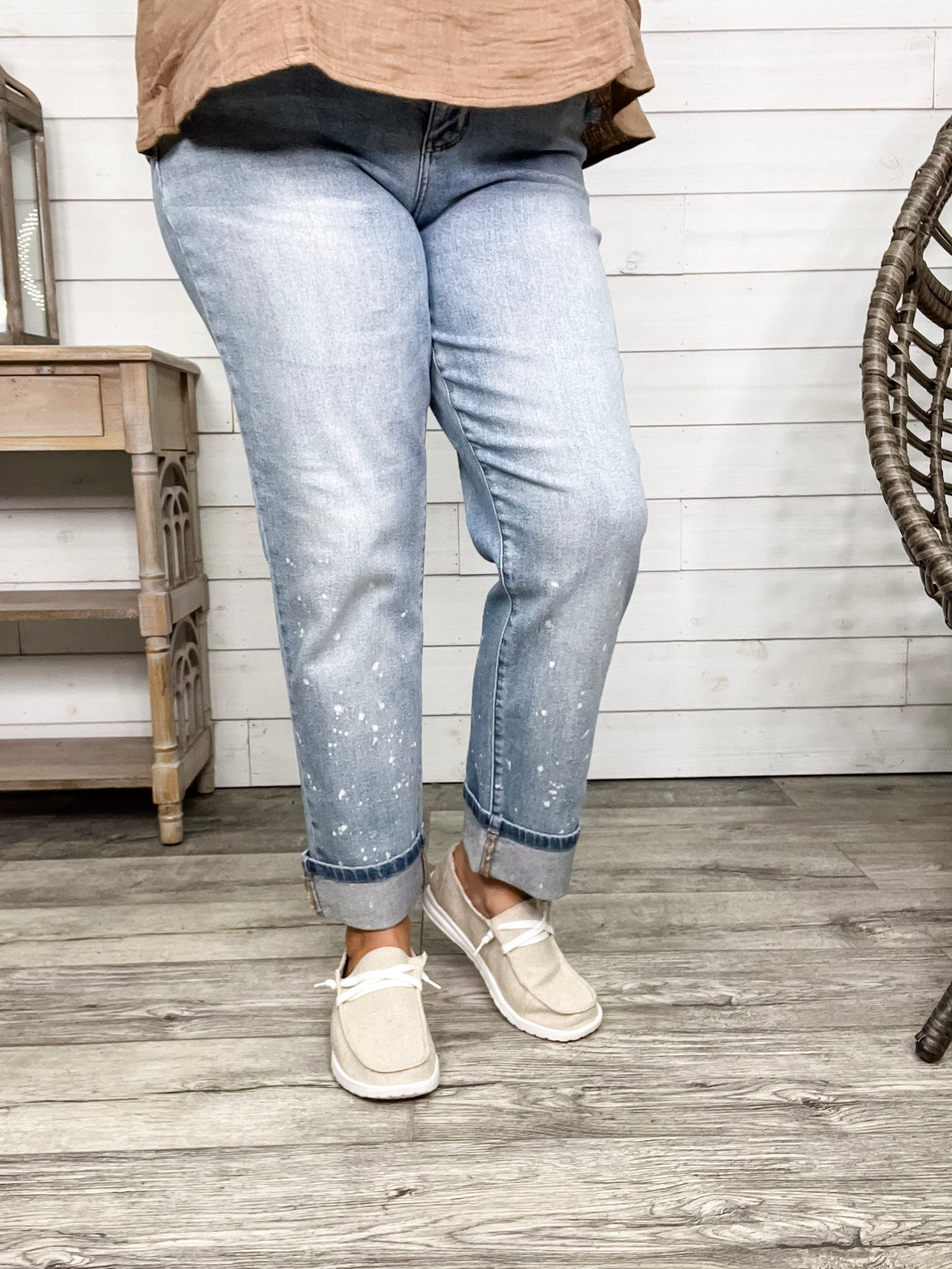 Judy Blue "Bye Felicia" Bleach Boyfriend Jeans