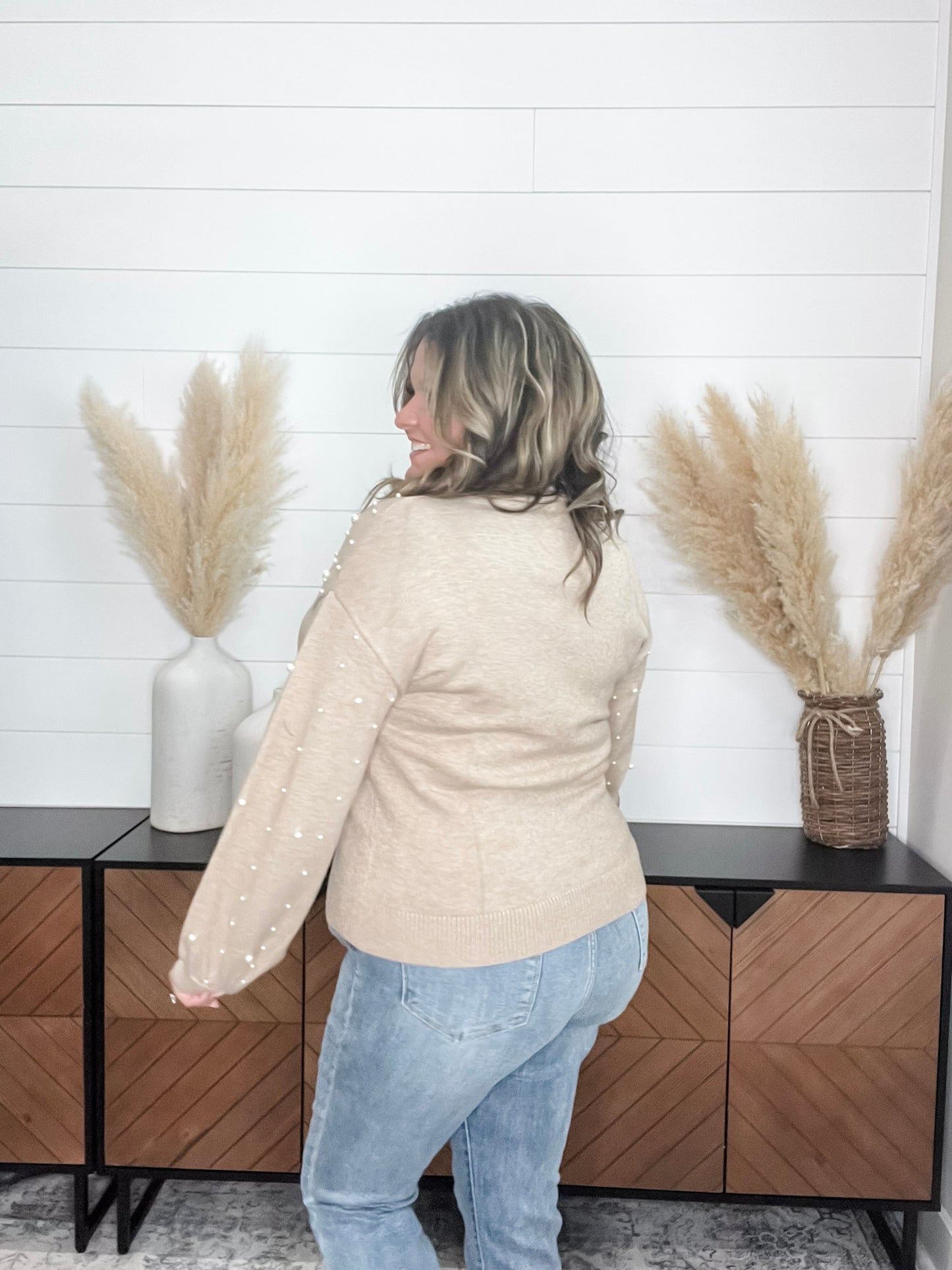 "Discreet" Long Sleeve Pearl Embellished Balloon Sleeve Sweater