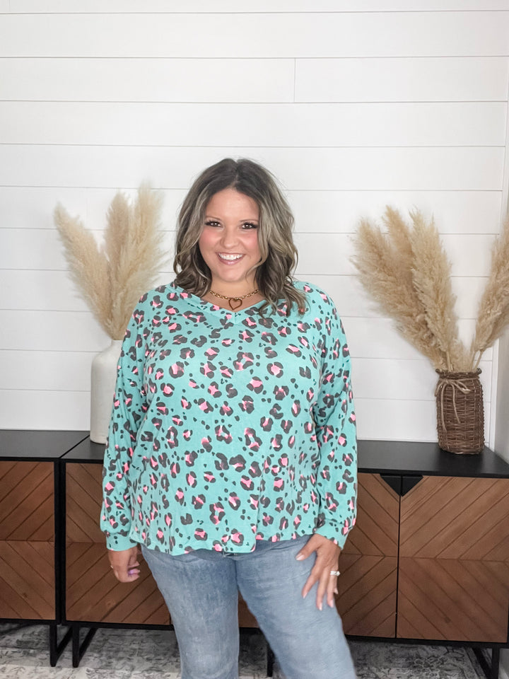 "Draw The Line" Balloon Sleeve V Neck Weekender