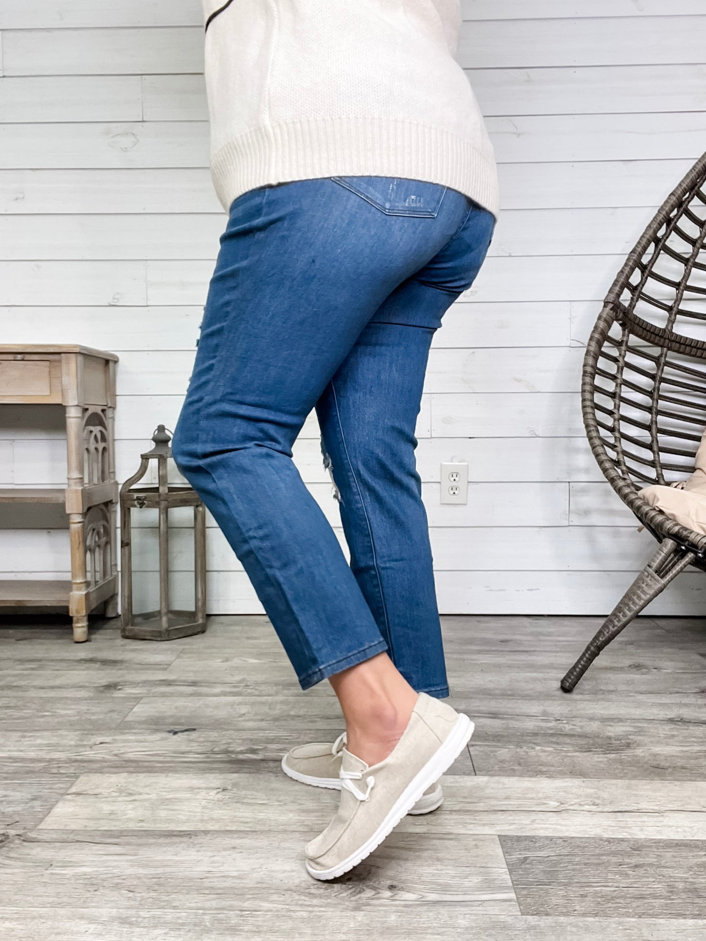 Judy Blue "She's A Wild One" Buttonfly Boyfriend Jean