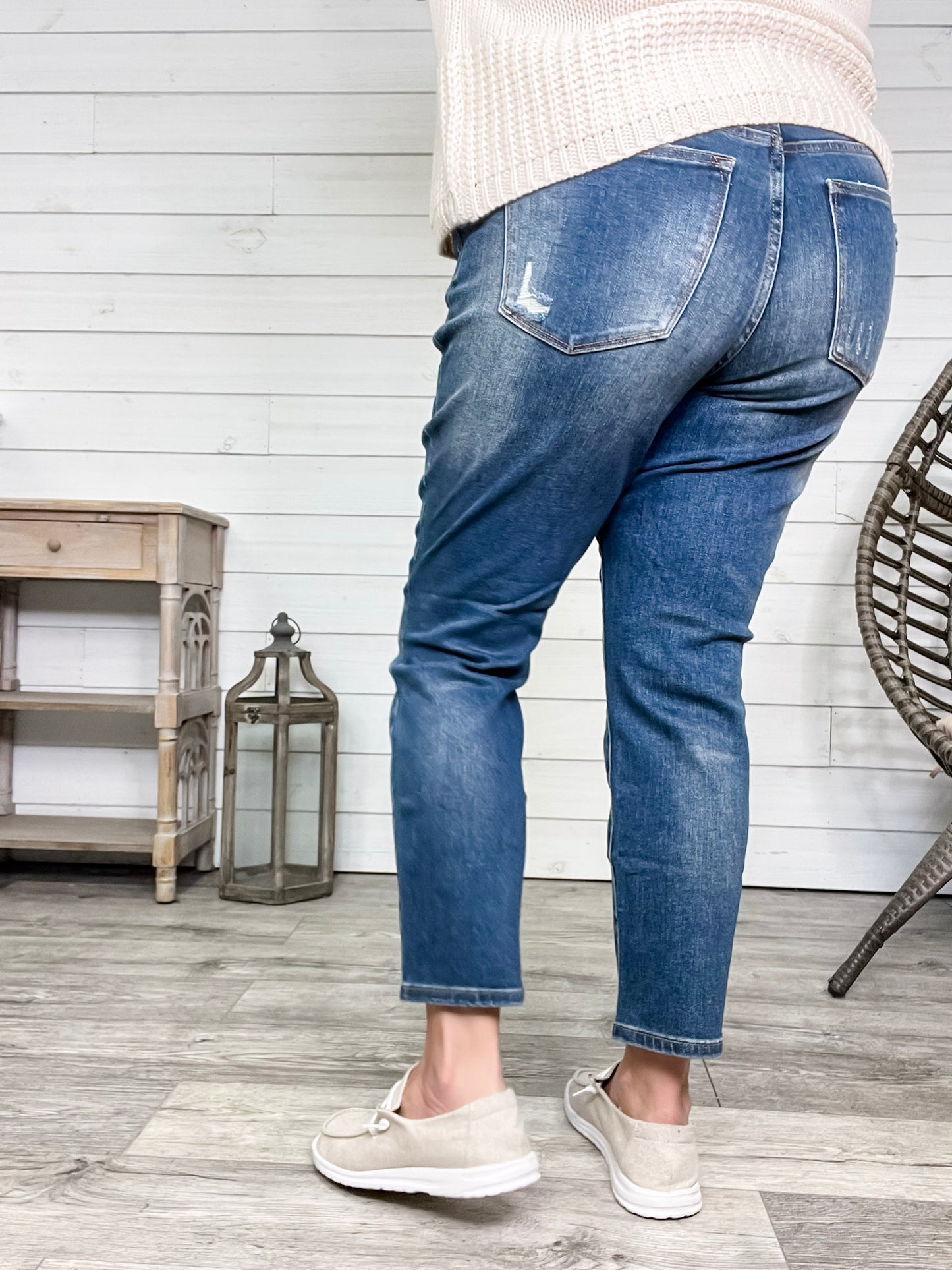 Judy Blue "Slimmy Shimmy" Slim Fit Tummy Control Jeans