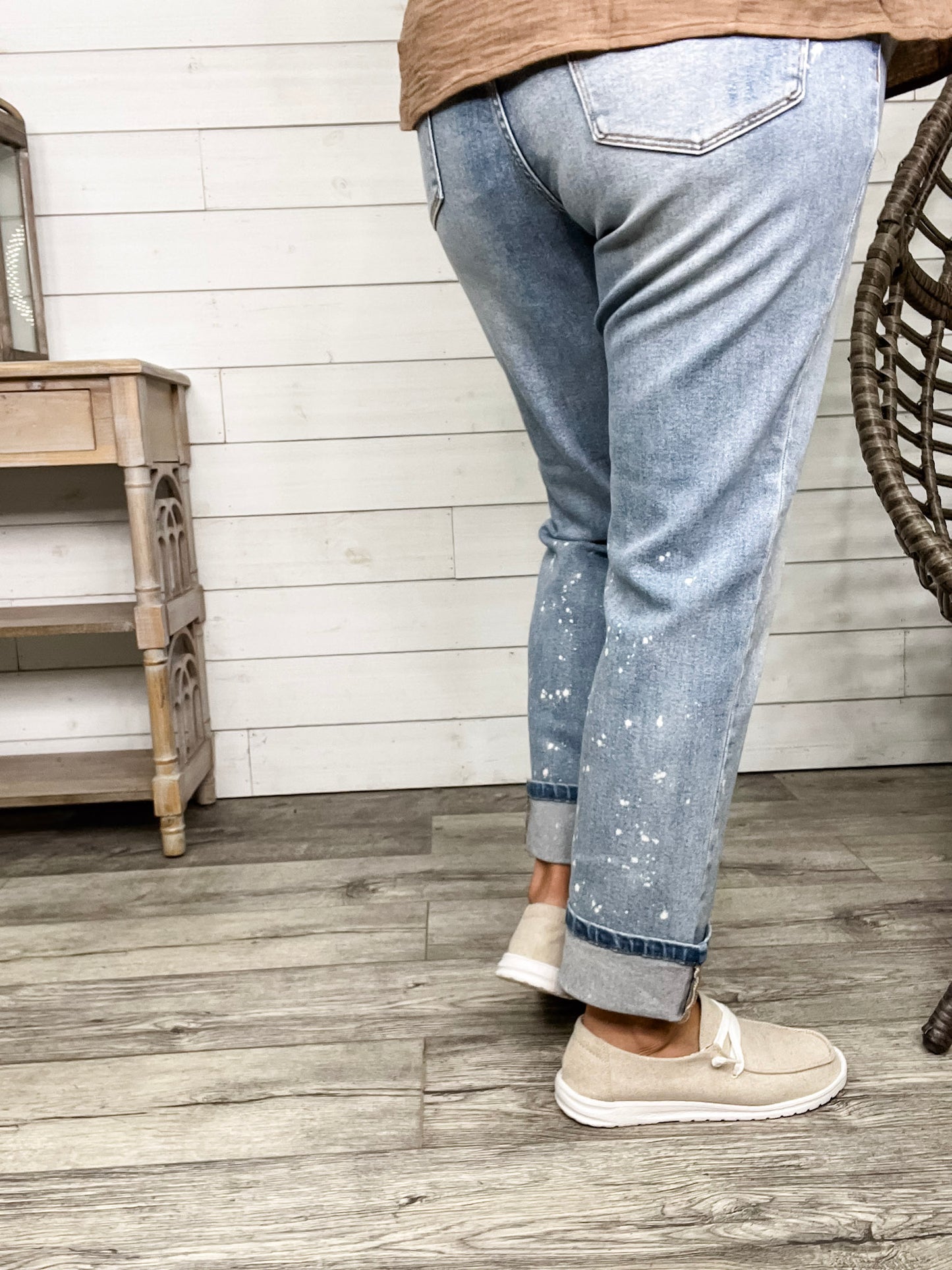 Judy Blue "Bye Felicia" Bleach Boyfriend Jeans