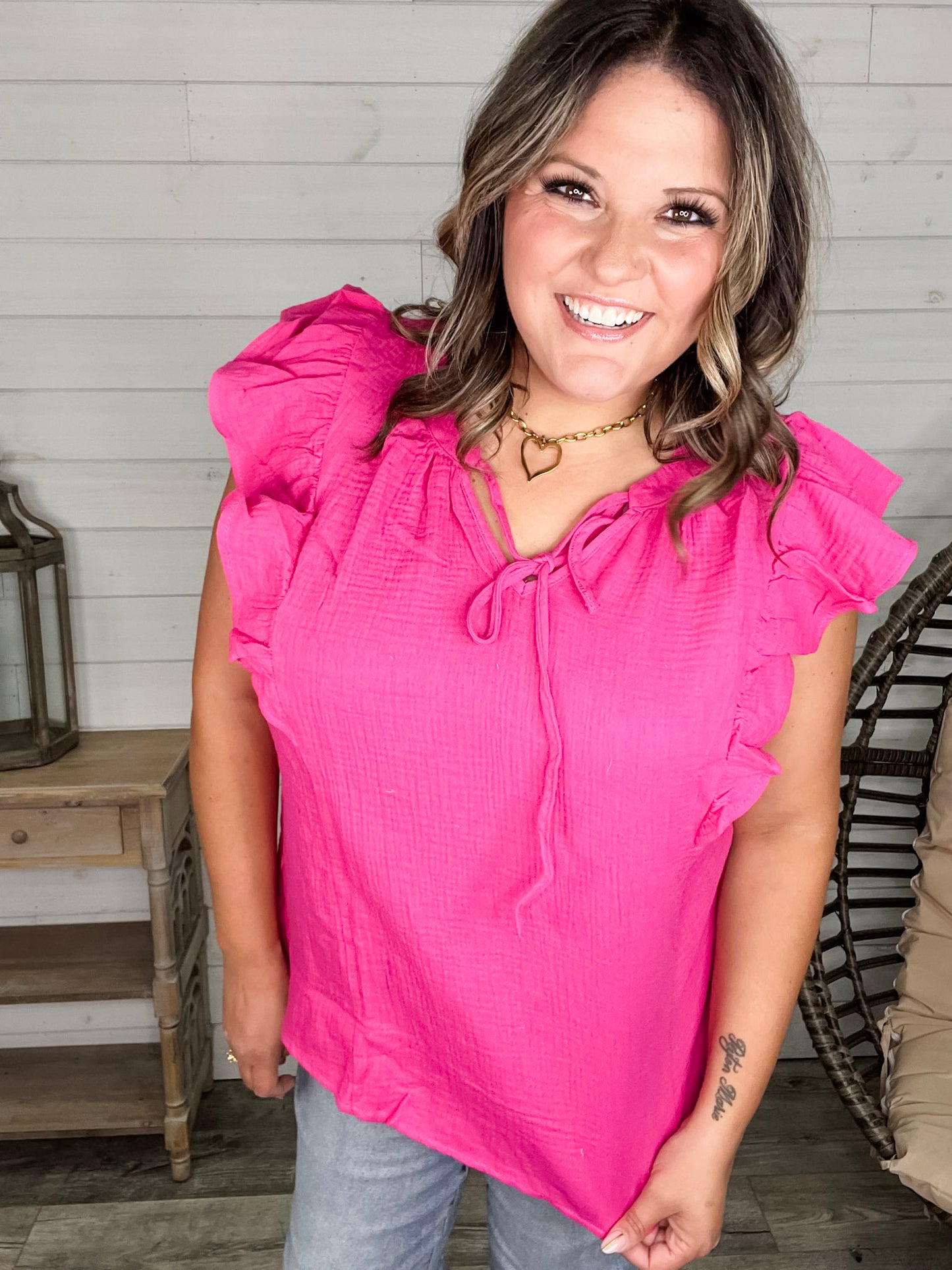 "Wheatland" Ruffle Cap V Neck with Tie Detail (Hot Pink)