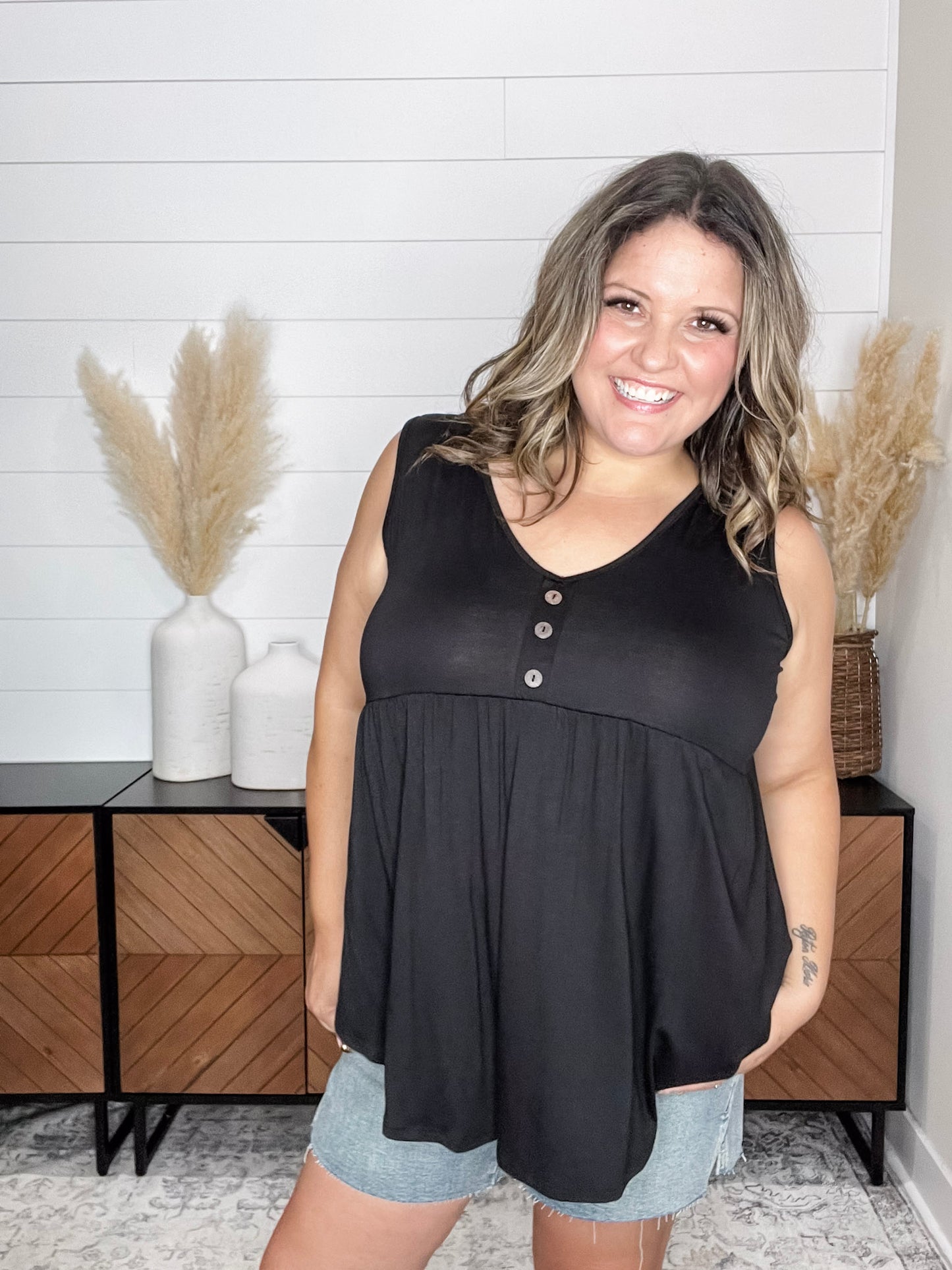 "Lottie" Babydoll V Neck Tank Top (Black)