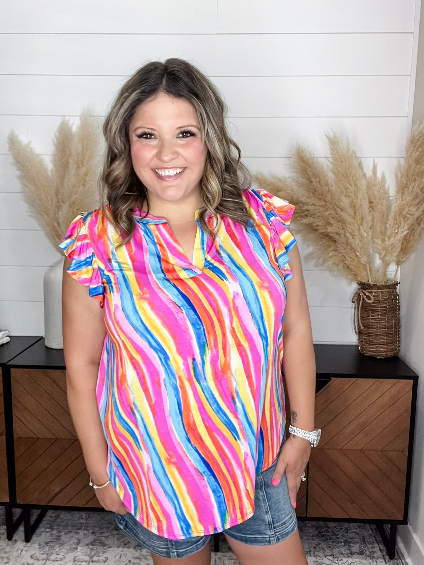 "Discover" Flutter Sleeve Split Neck