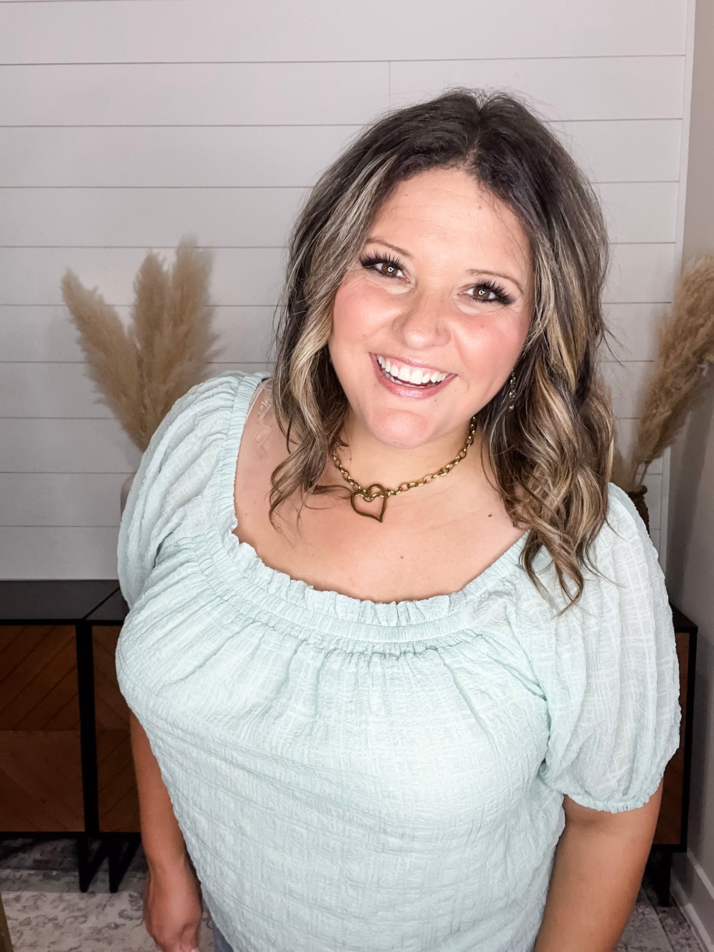 "Lansing" Short Sleeve Peasant Top