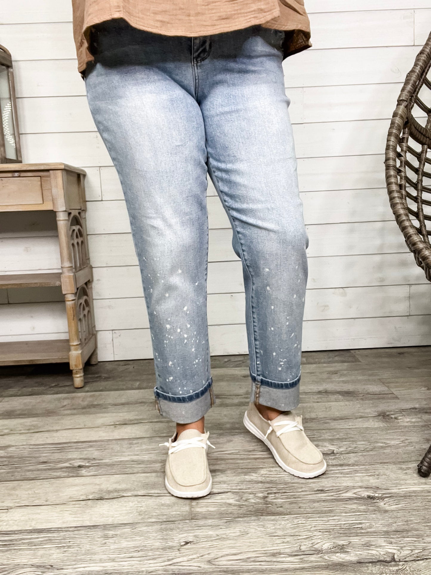 Judy Blue "Bye Felicia" Bleach Boyfriend Jeans