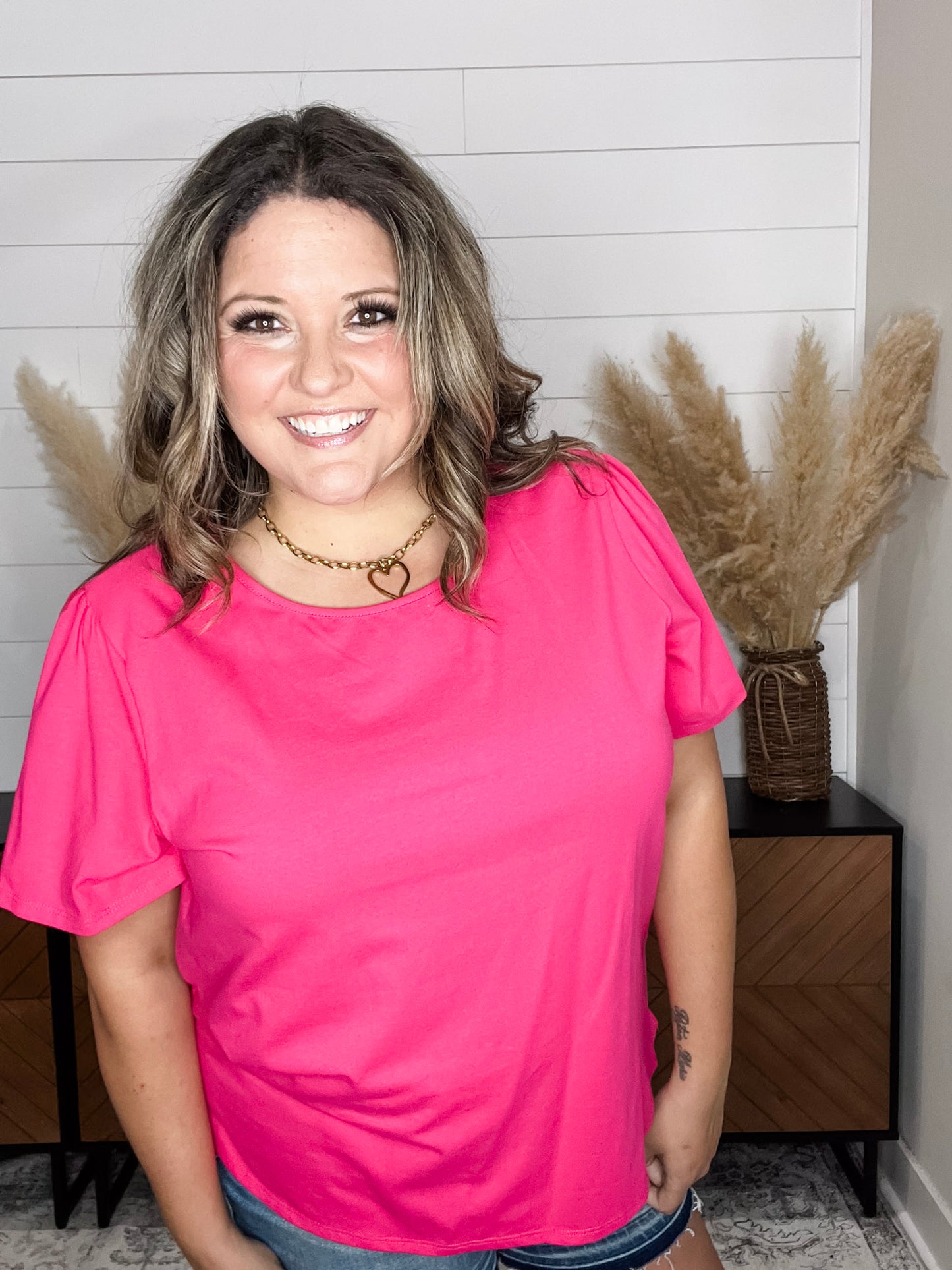 "Rearview" Short Sleeve with Side Slits (Fuchsia)