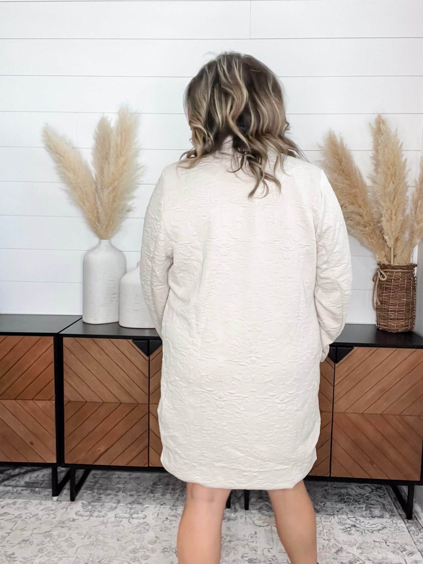 "Amara" Jacquard Midi Coat with Pockets (Oatmeal)