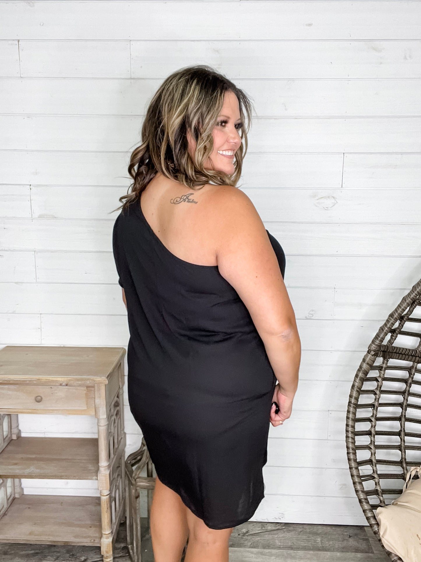 "Runway" One Shoulder Dress with Pockets (Black)