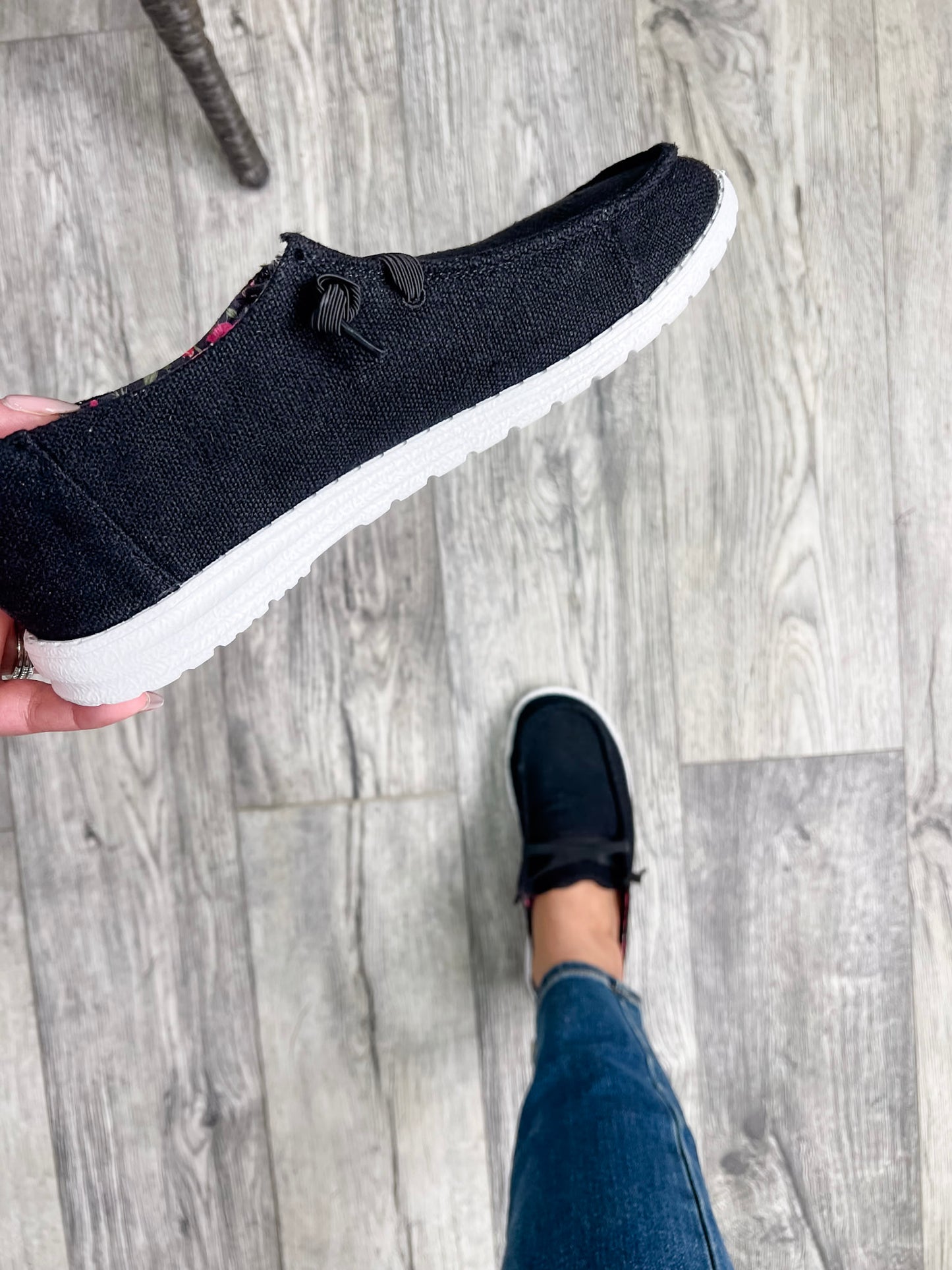 Holly By Very G Soft As Clouds Slip On (Black with Black Laces)
