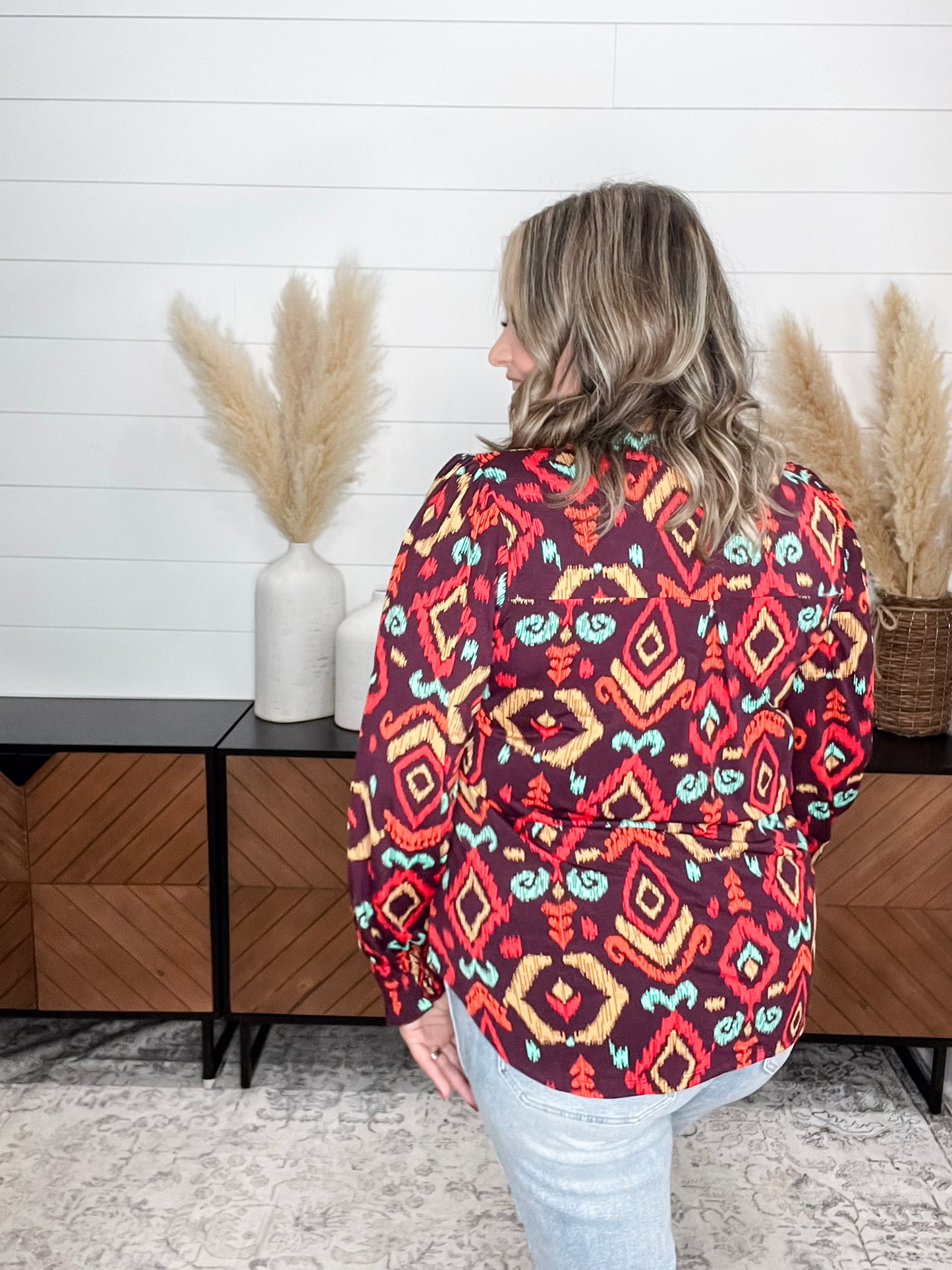 "Conway" Smocked Wrist Long Sleeve Split Neck
