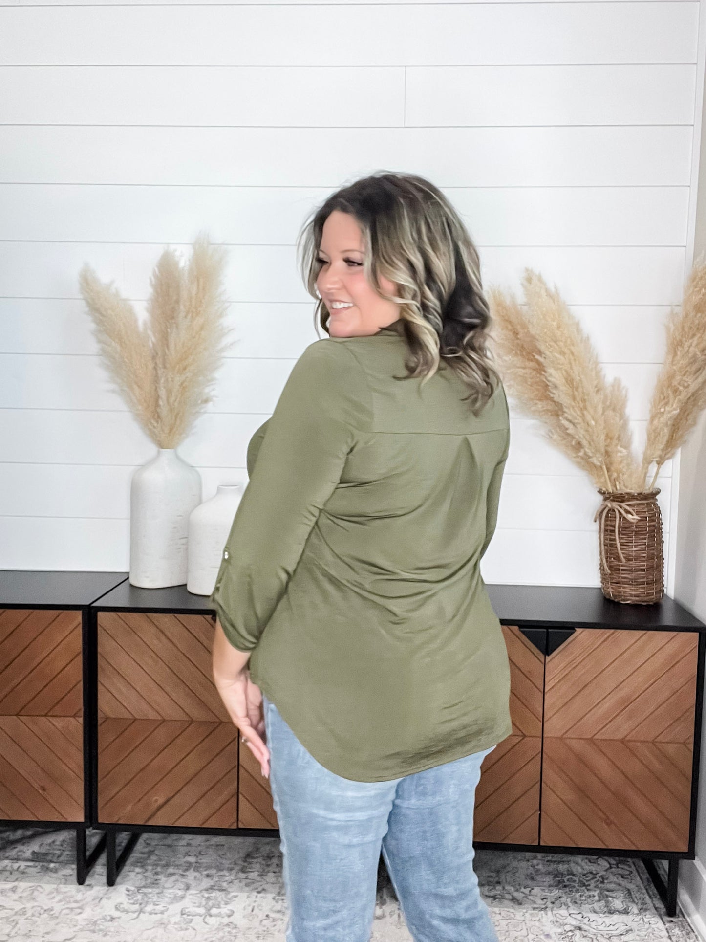 "Timeline" 3/4 Sleeve Split Neck (Olive)