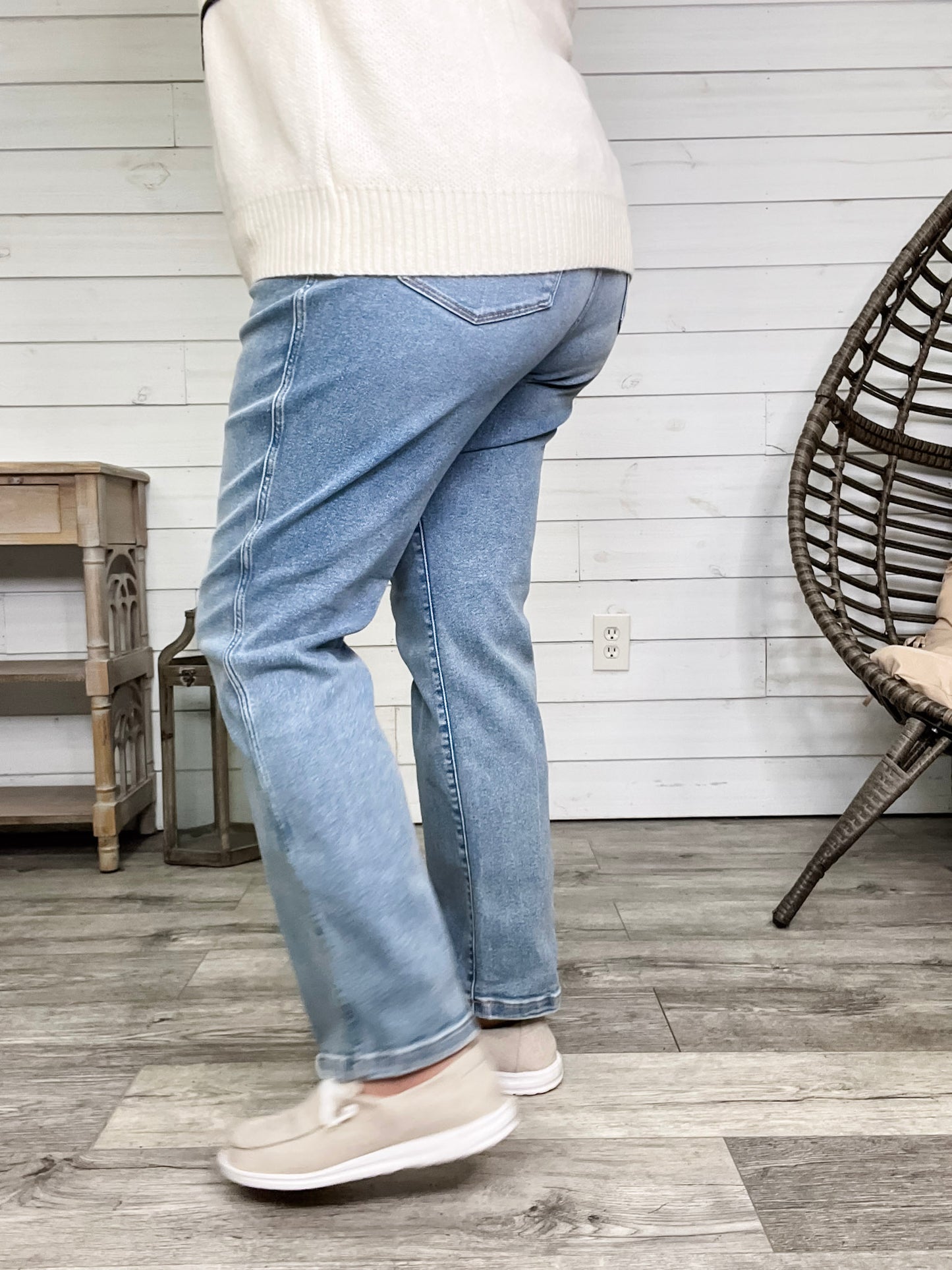 Judy Blue "Sterling" Straight Leg Jeans