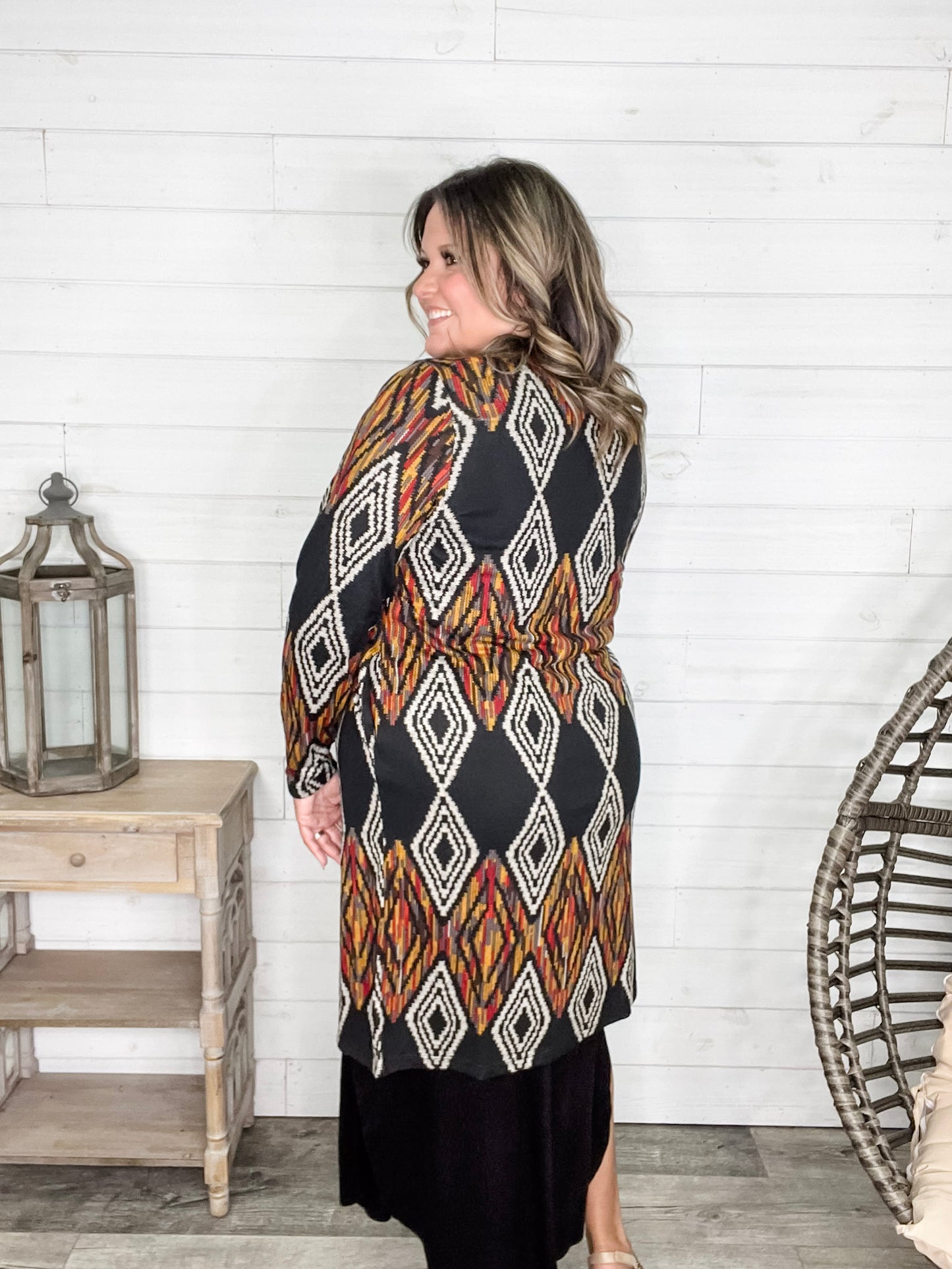 "Dutton" Aztec Print Cardigan with Pockets (Black)