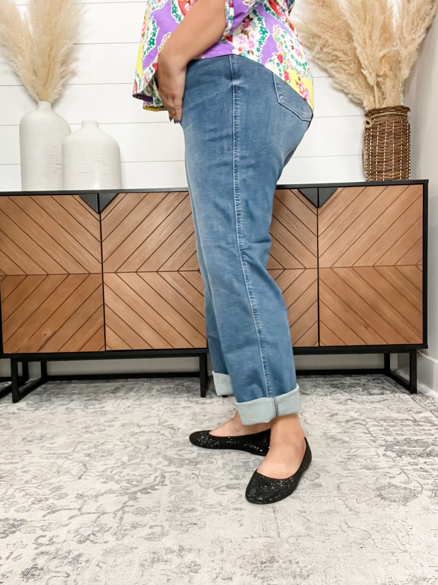 Judy Blue Walk This Way Straight Leg Jeans