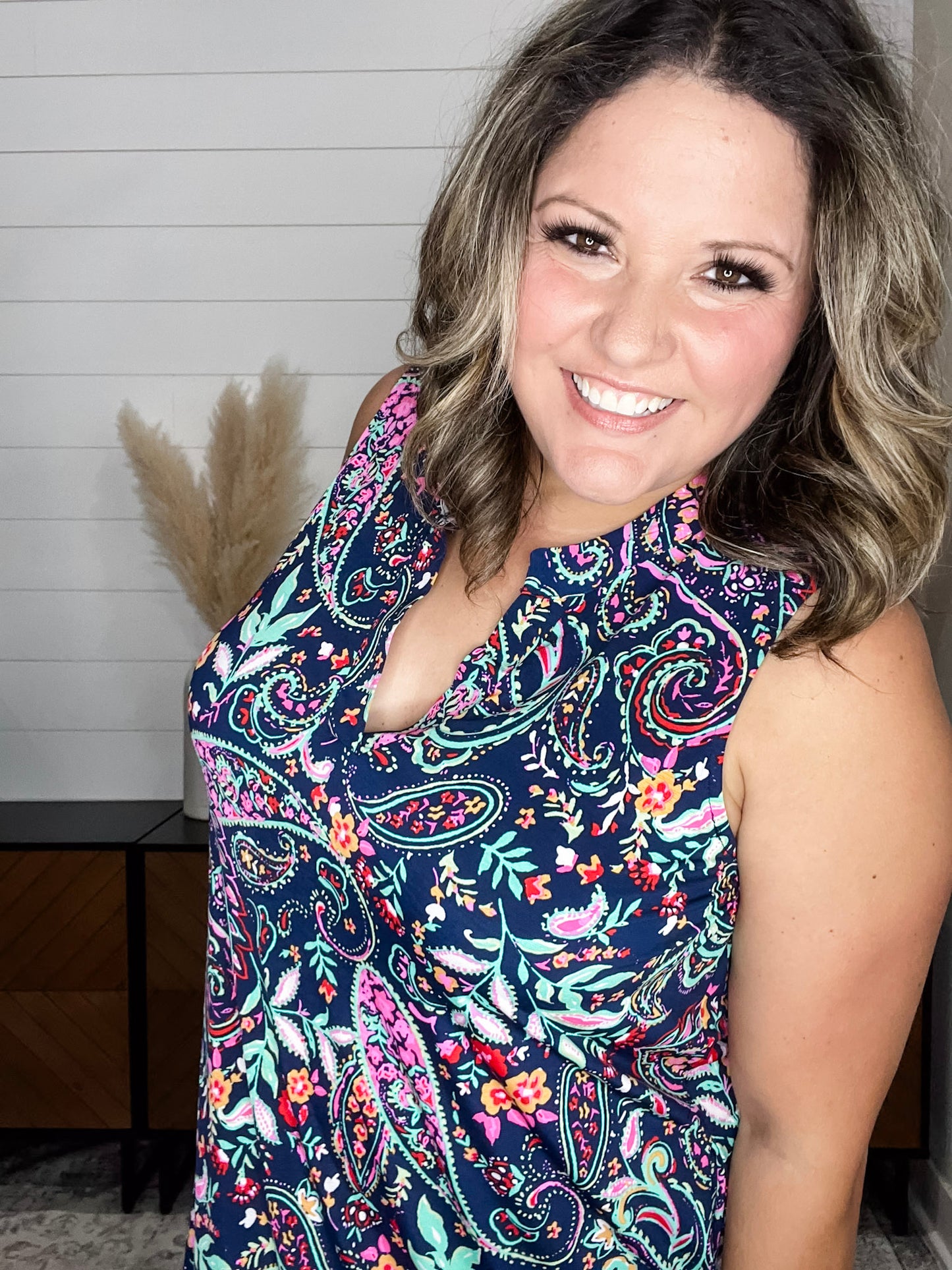 "Sherwood" Sleeveless Split Neck Dress with Pockets