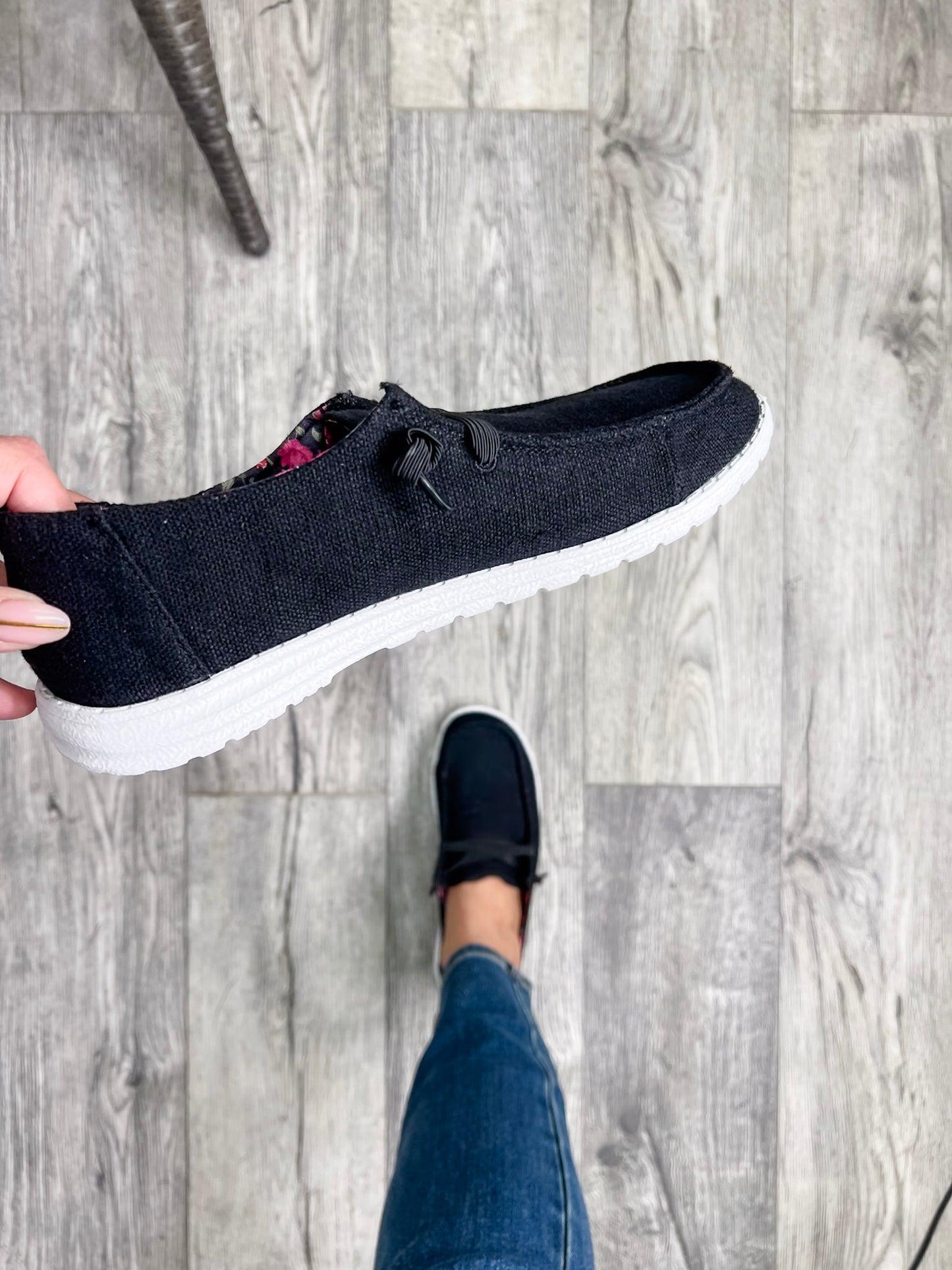 Holly By Very G Soft As Clouds Slip On (Black with Black Laces)