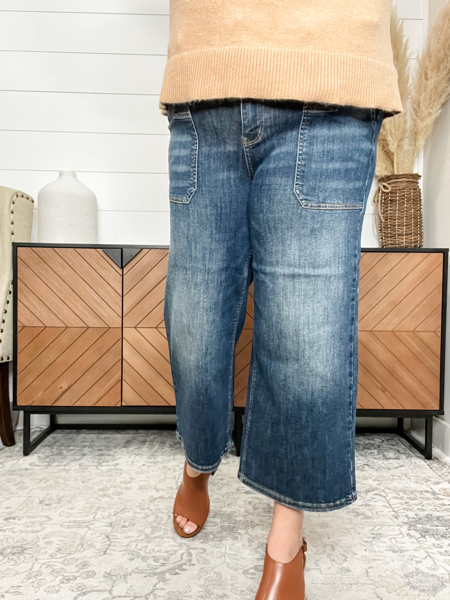 Judy Blue “Celia” Wide Leg Crops