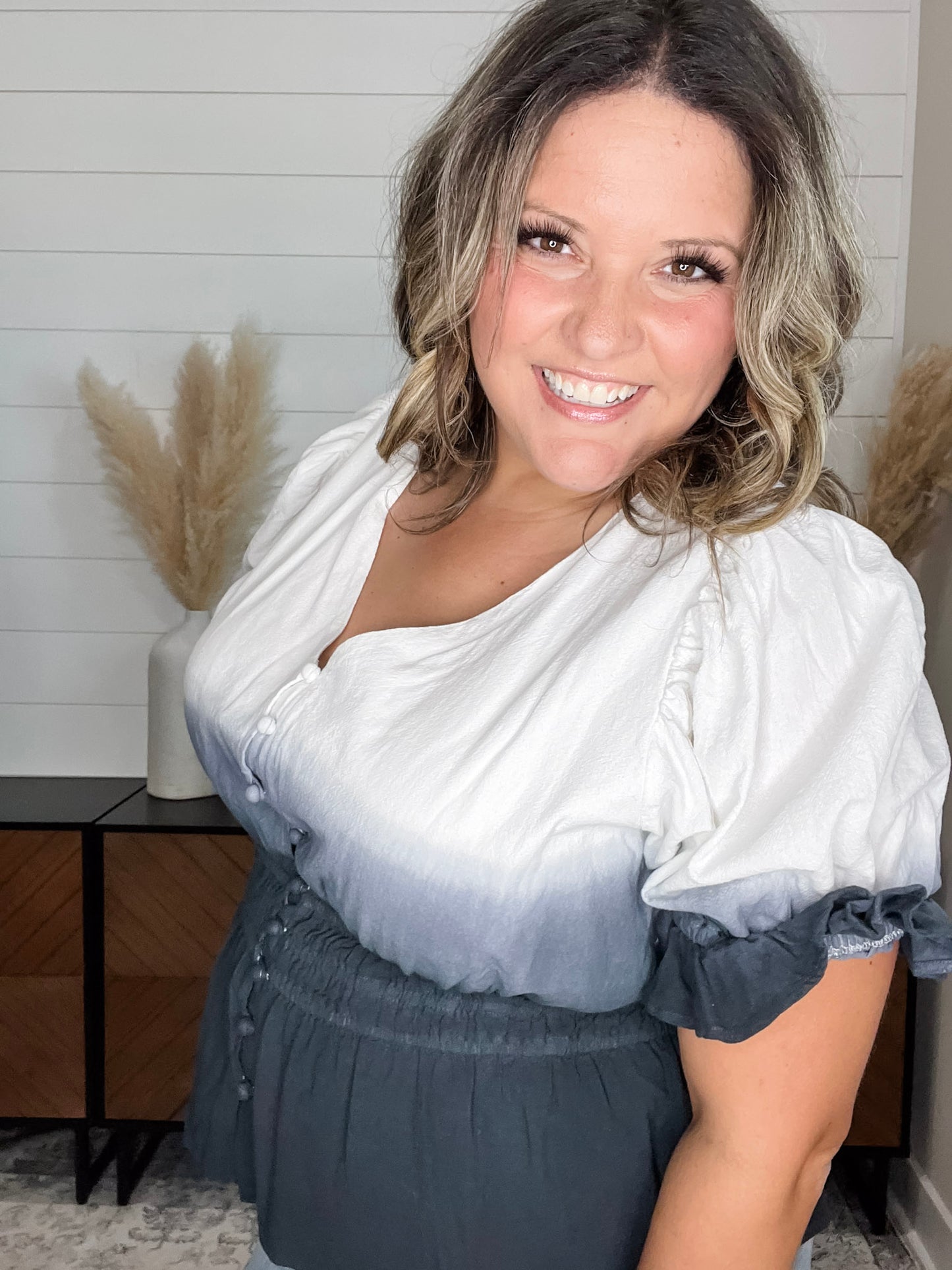 "Sylas" Ombre Smocked Waist Peplum (Black)