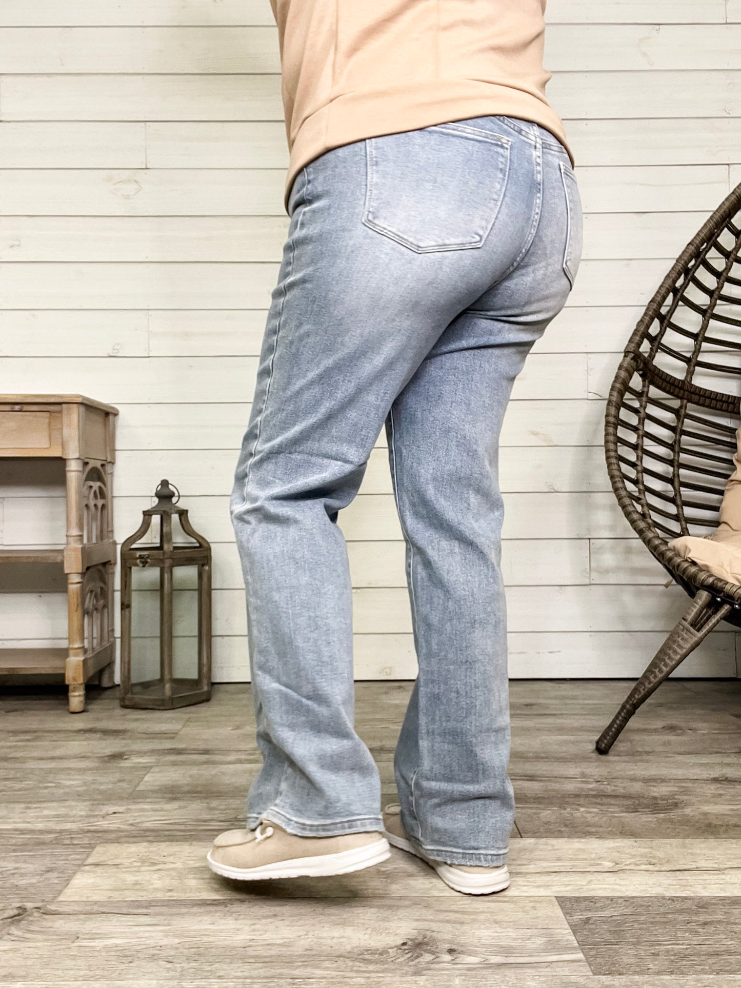 Judy Blue "Stoked" Yoke Front Straight Leg Jeans