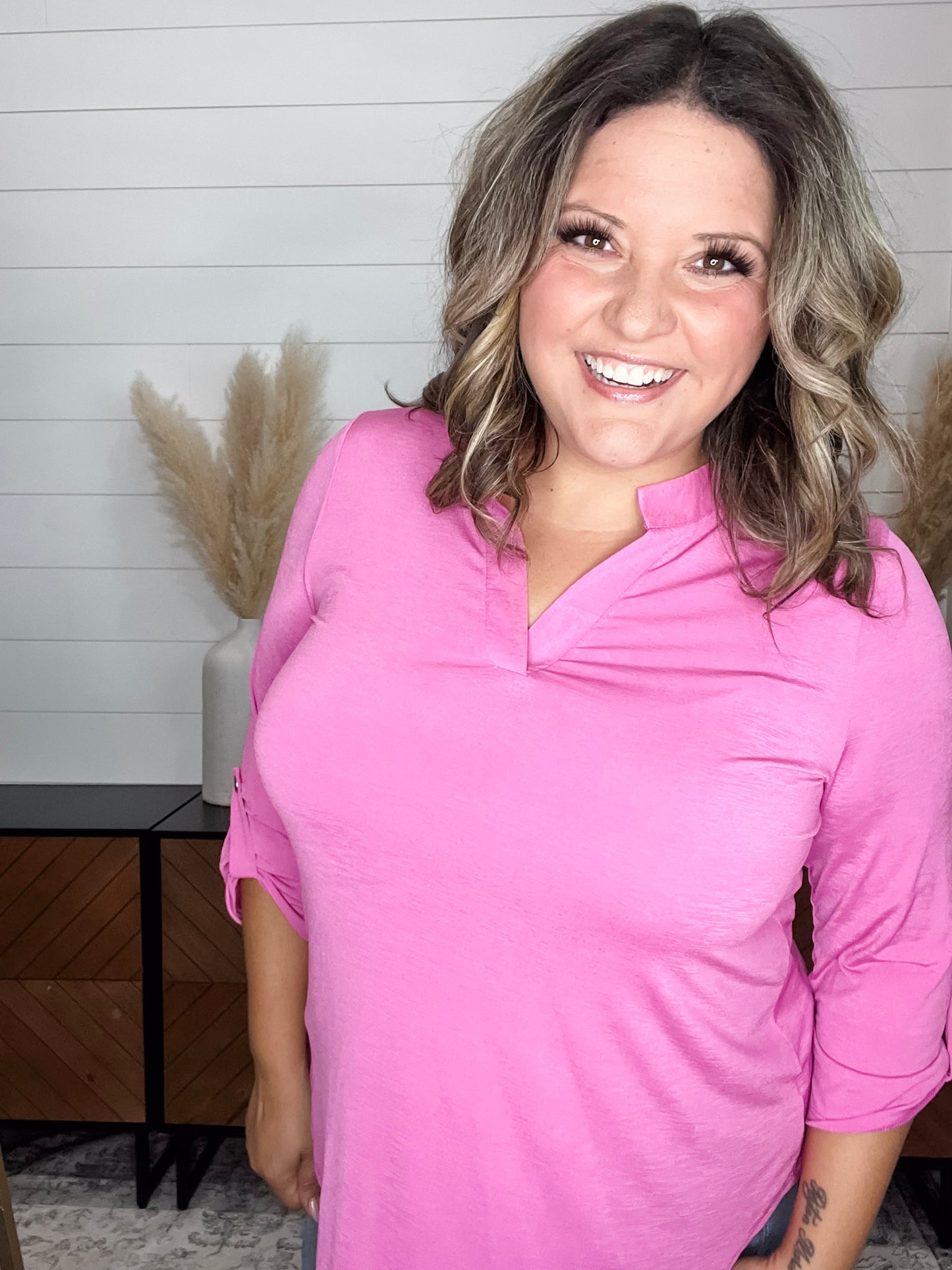 "Pearlie" Solid Color 3/4 Sleeve Split Neck (Magenta)