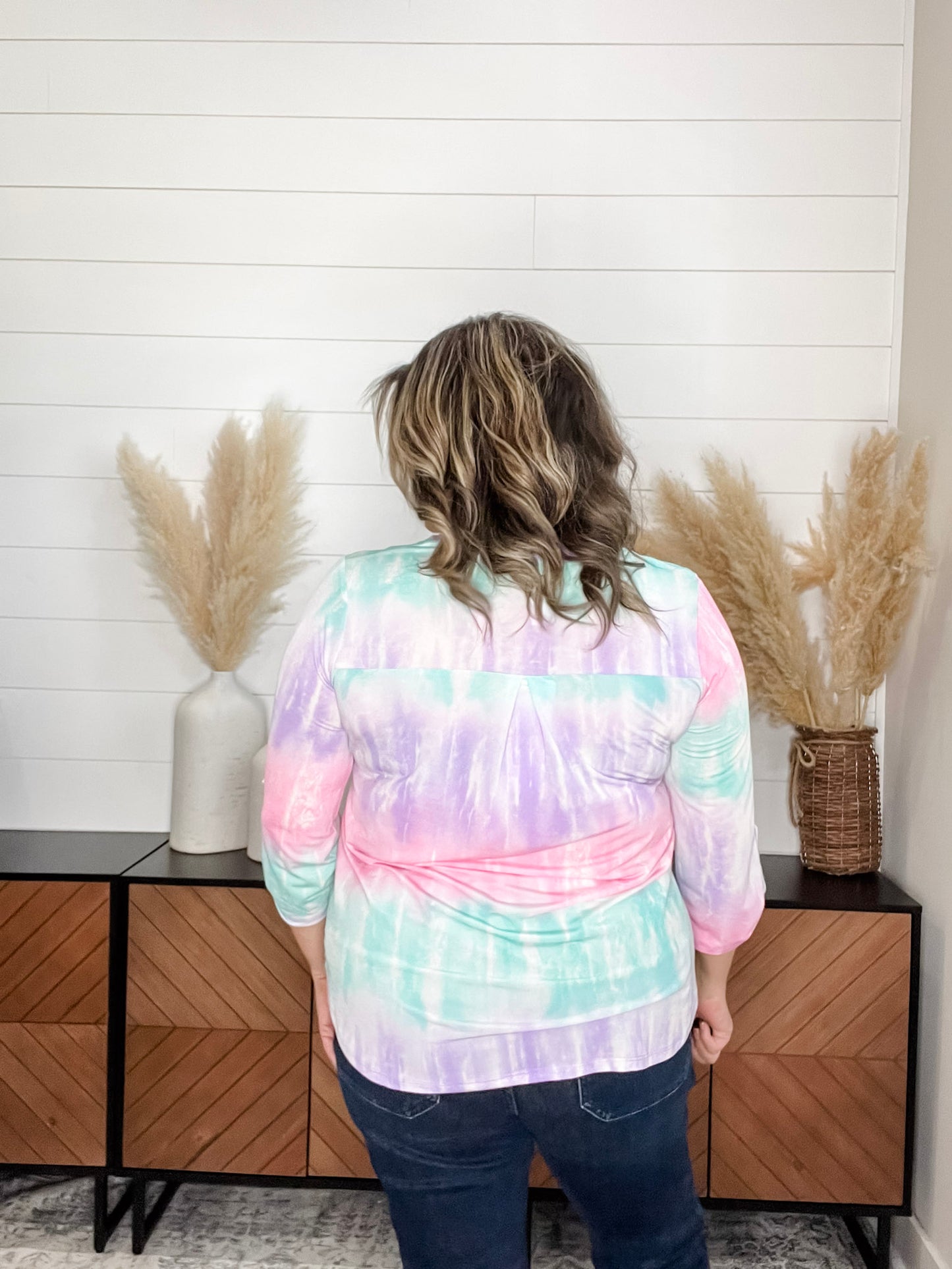 "Issue" 3/4 Sleeve Split Neck Tops