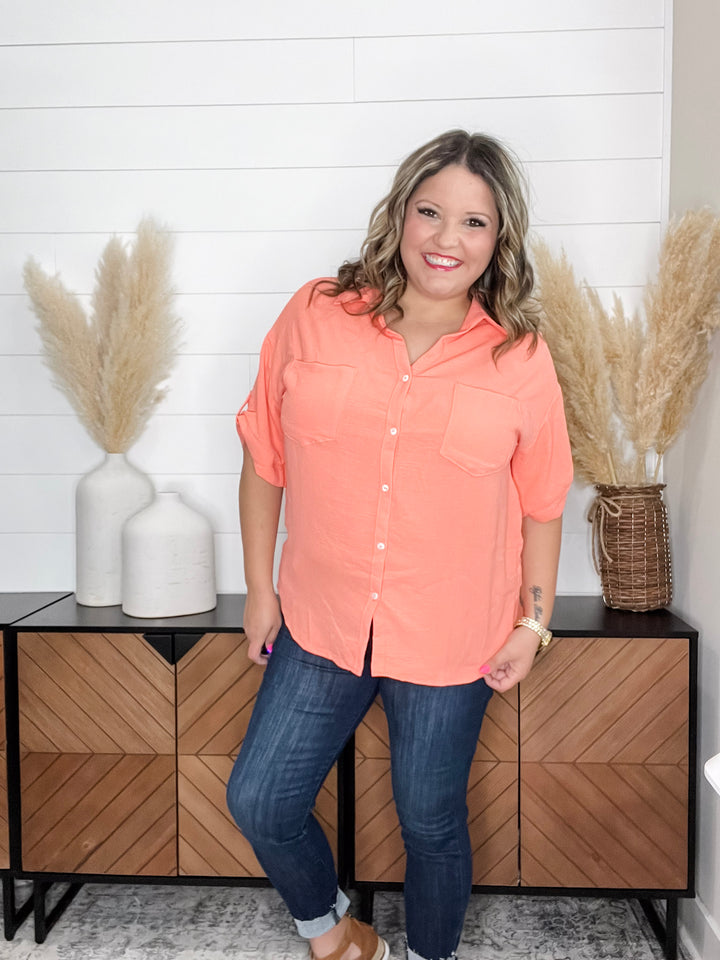 "Clarksburg" Button Up Collared Cuffed Short Sleeve (Coral Apricot)