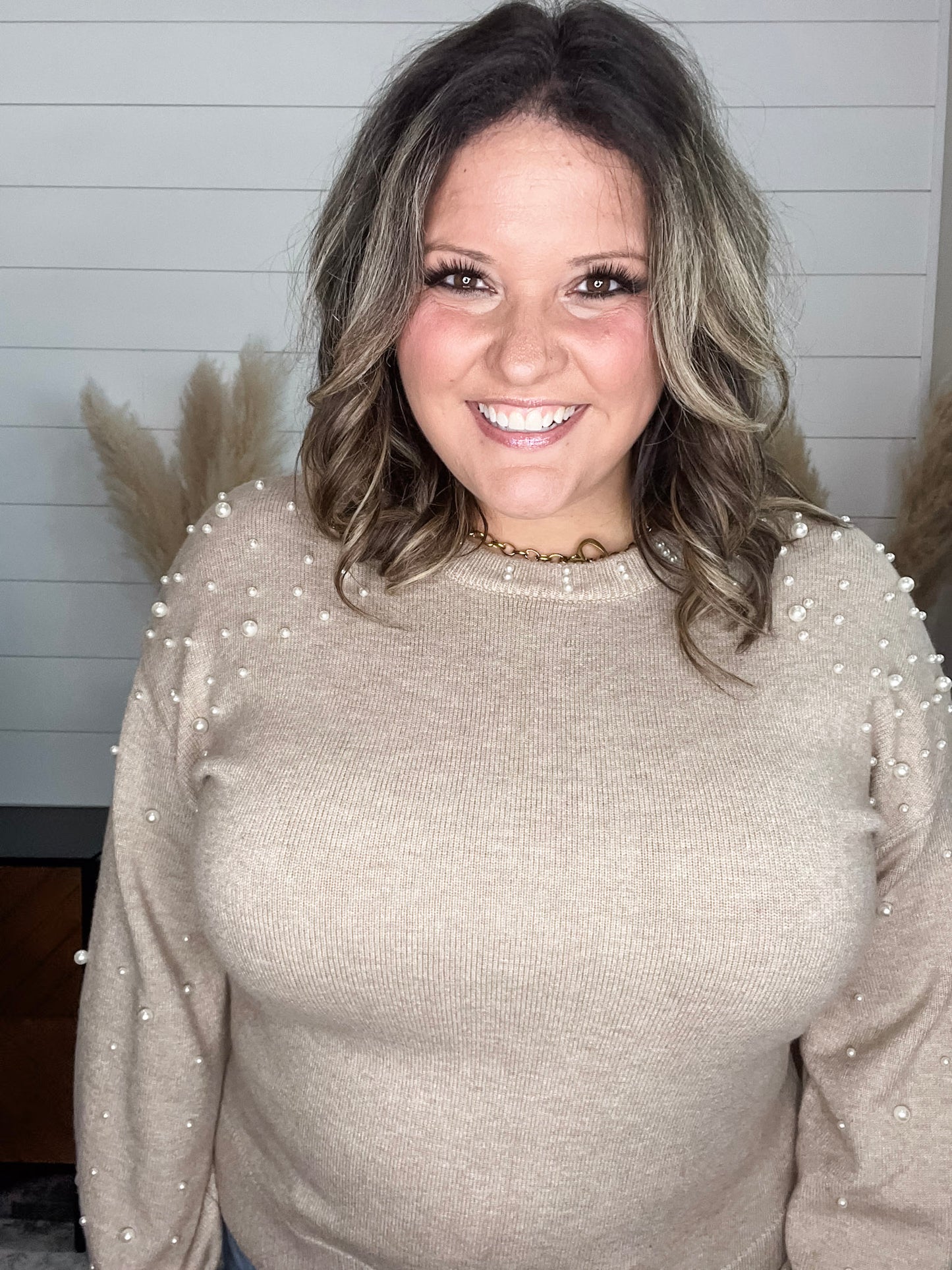 "Discreet" Long Sleeve Pearl Embellished Balloon Sleeve Sweater