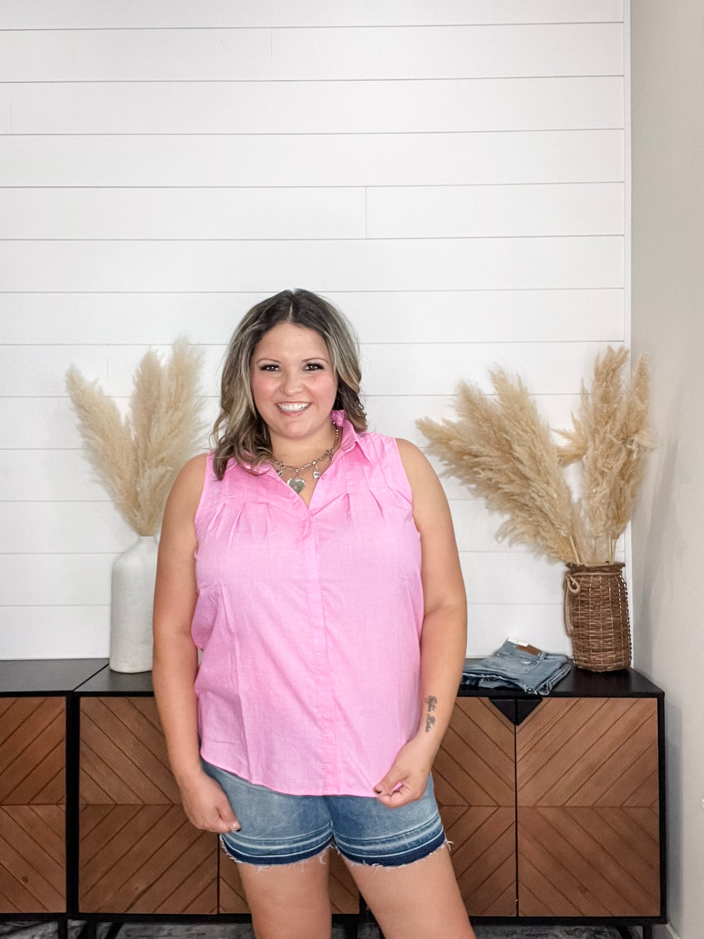 "Kailyn" Pintuck Sleeveless Button Up