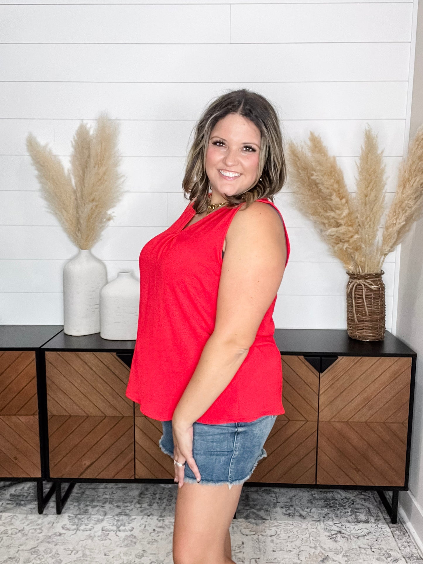 "Swanton" Deep V Tank with Front Pleat (Red)