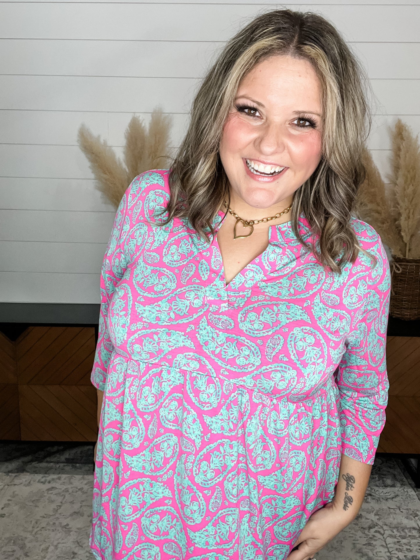 "Pompano" 3/4 Sleeve Babydoll Split Neck