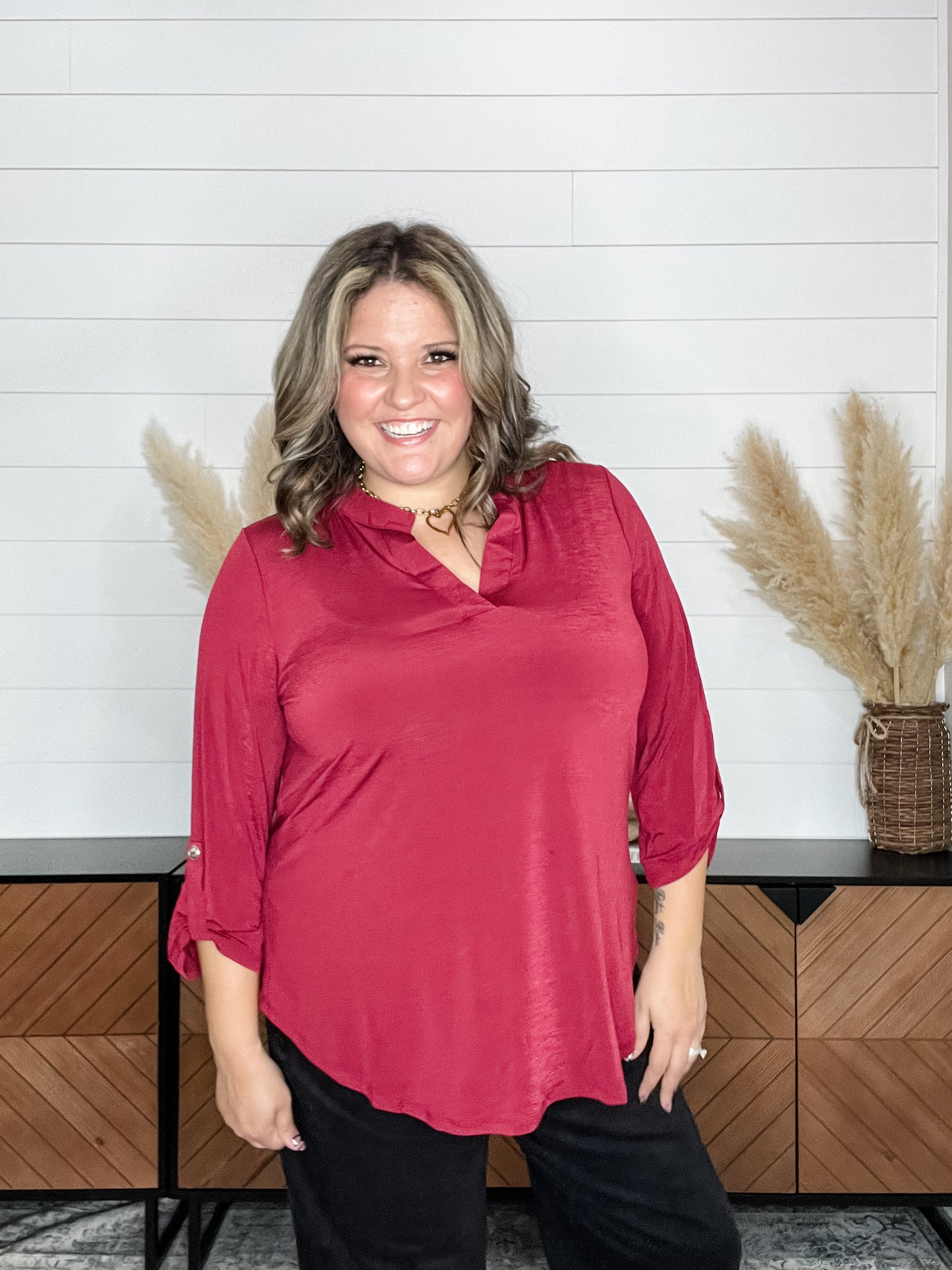 Dear Scarlett "Bold Choice" 3/4 Sleeve Split Neck (Wine)