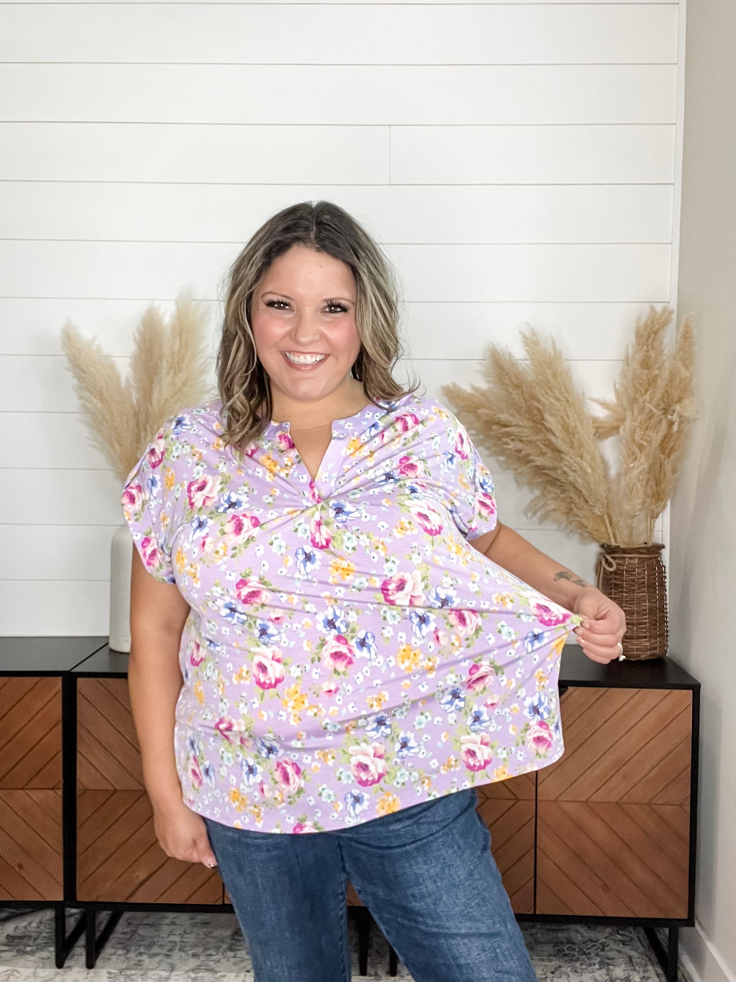 "Archer" Floral Split Neck Cuffed Short Sleeve