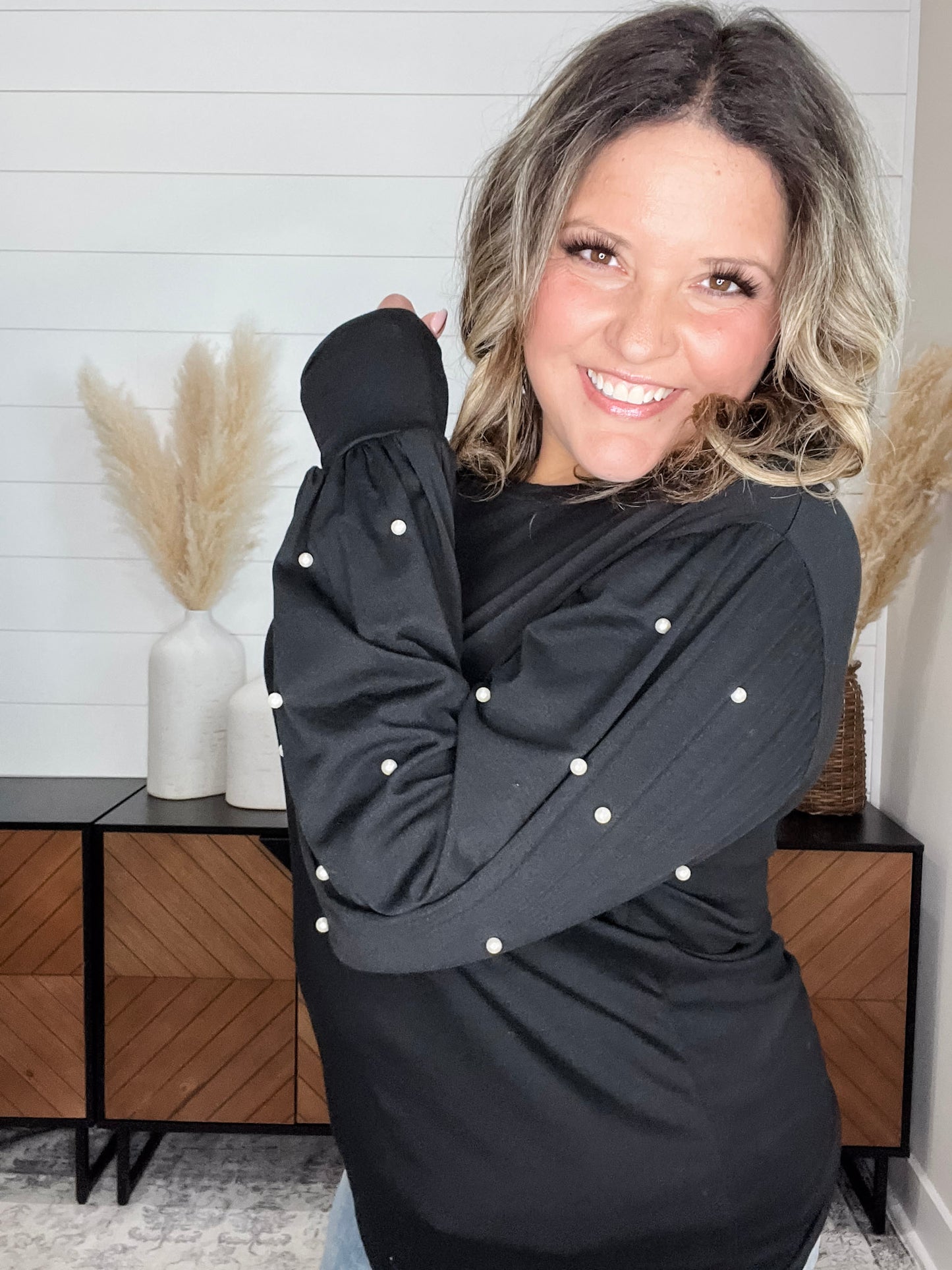 "Snazzy" Long Balloon Sleeve with Pearl Accents (Black)