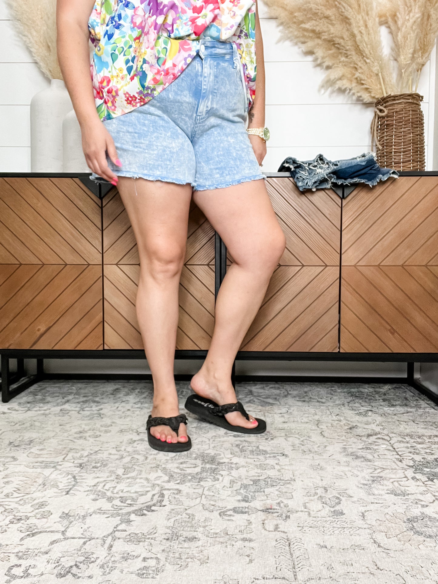 Judy Blue "Be Blue" Cyan Baby Blue Mineral Wash Cutoff Shorts