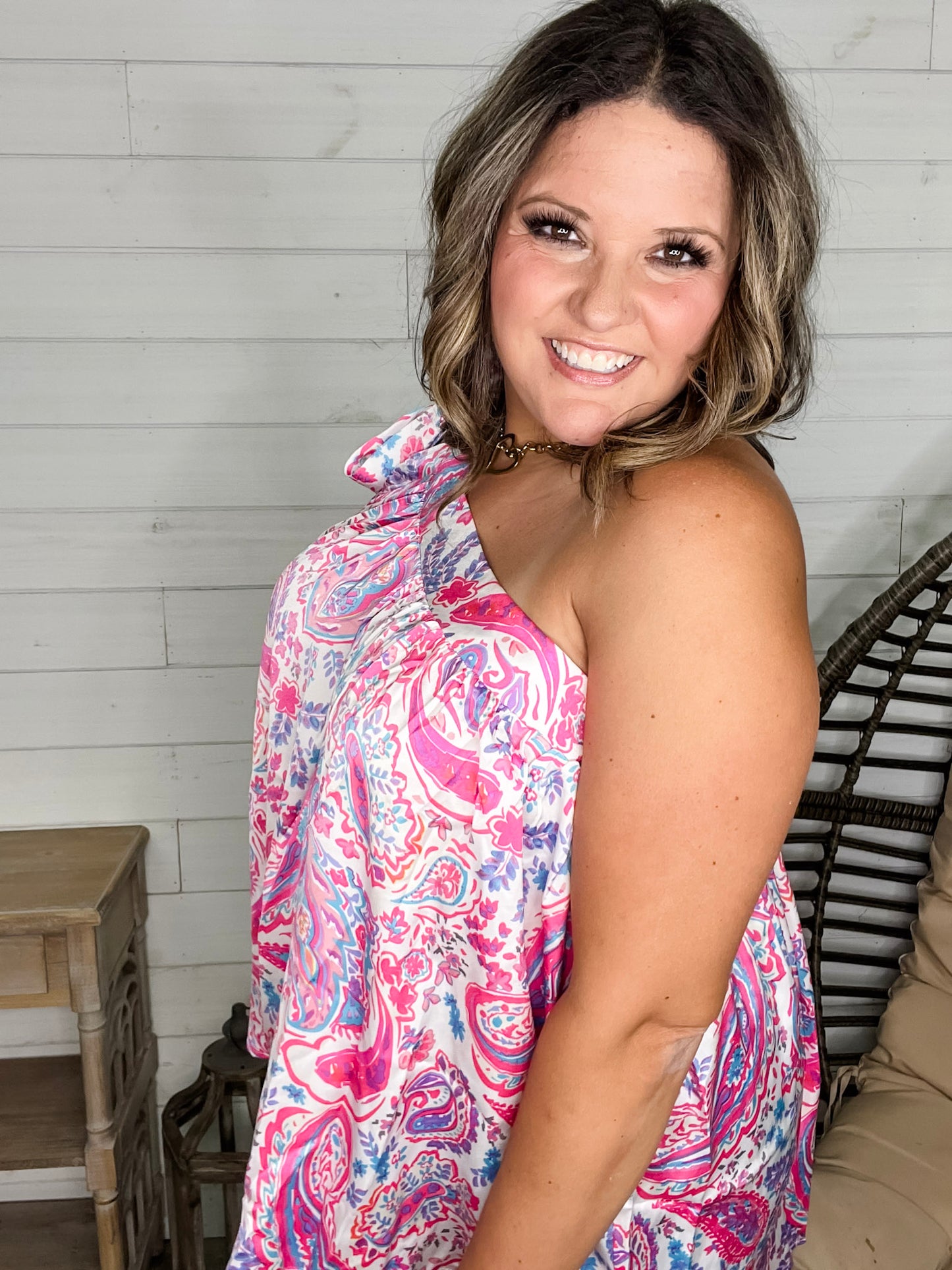 "Headturner" Paisley Off the Shoulder with Tie Detail